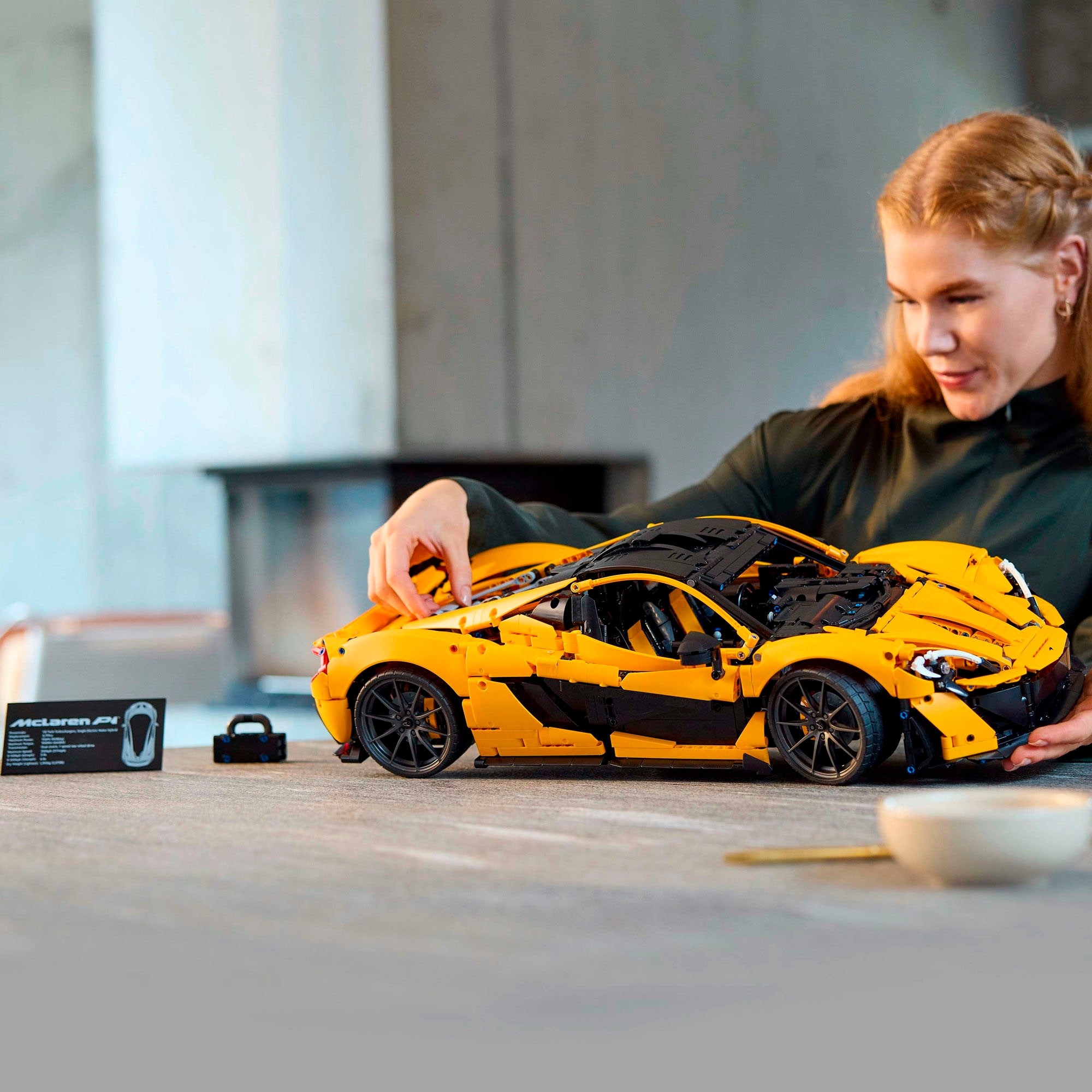 LEGO® Konstruktionsspielsteine »McLaren P1™ (42172), LEGO Technic« Made in Europe