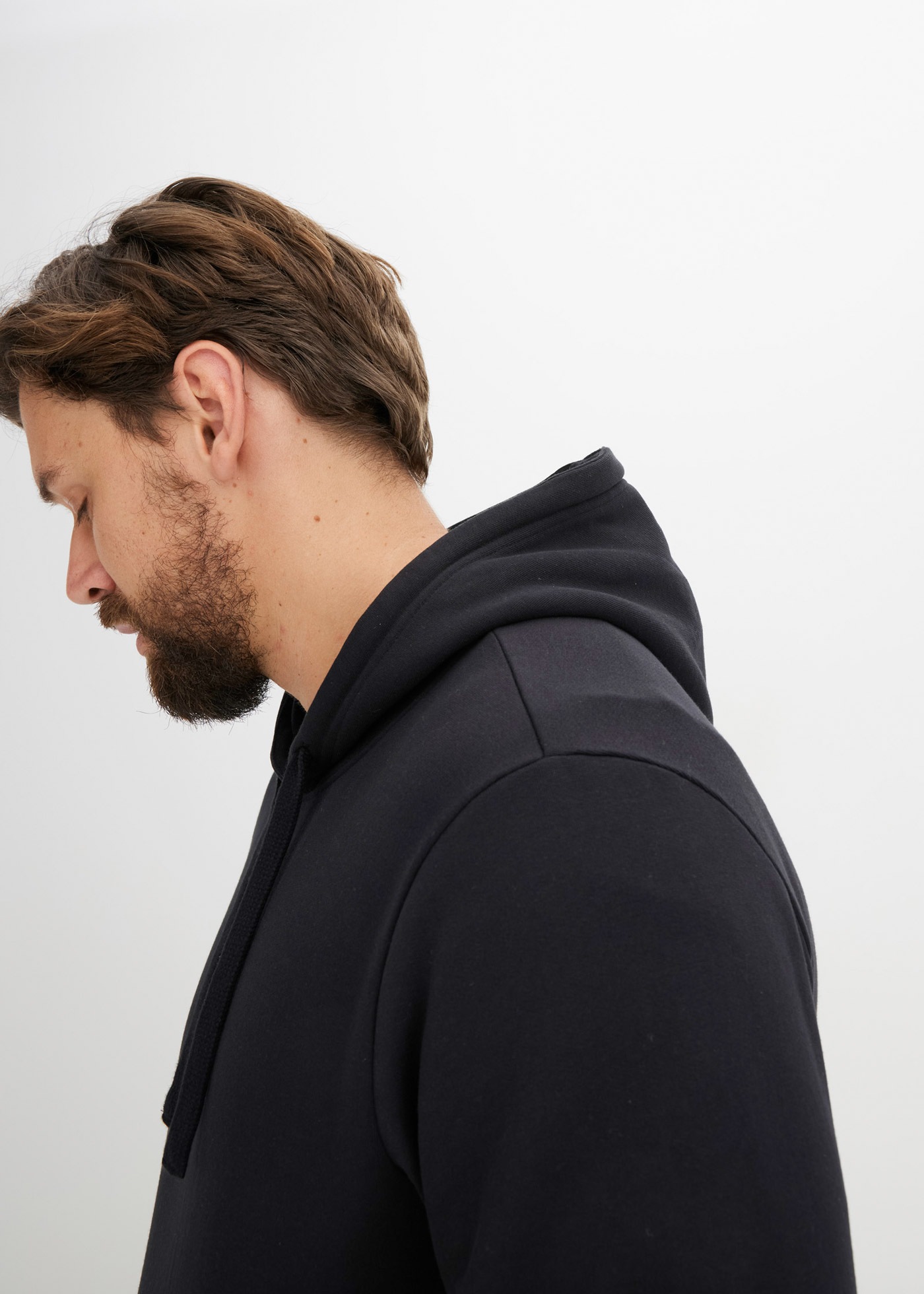 bonprix Sweat à capuche »Hoodie«, Regular Fit, mit Kapuze, angenehme Baumwollmischung
