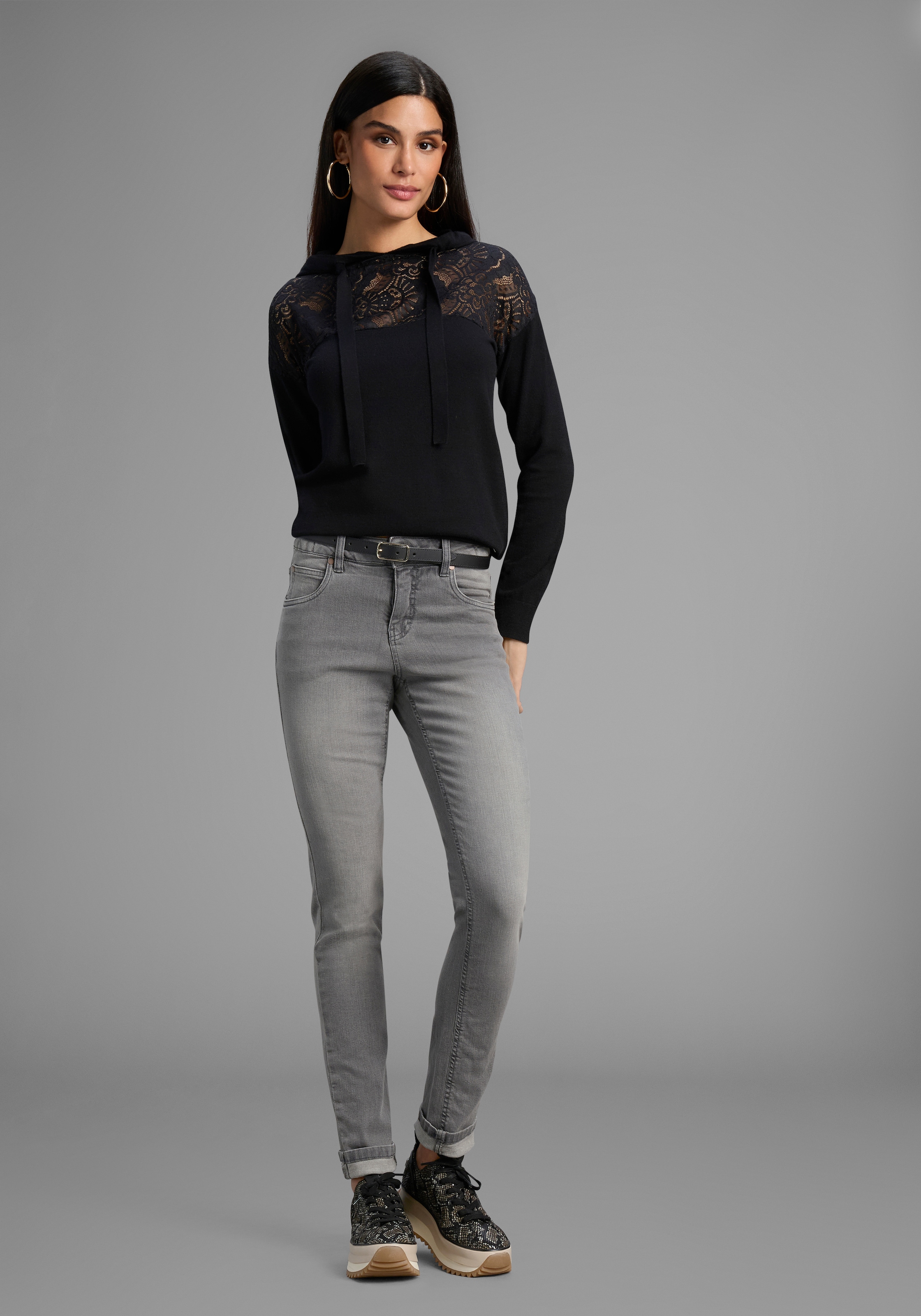 Laura Scott Pull à capuche kuscheliger Winterstrick mit femininem Spitzeneinsatz