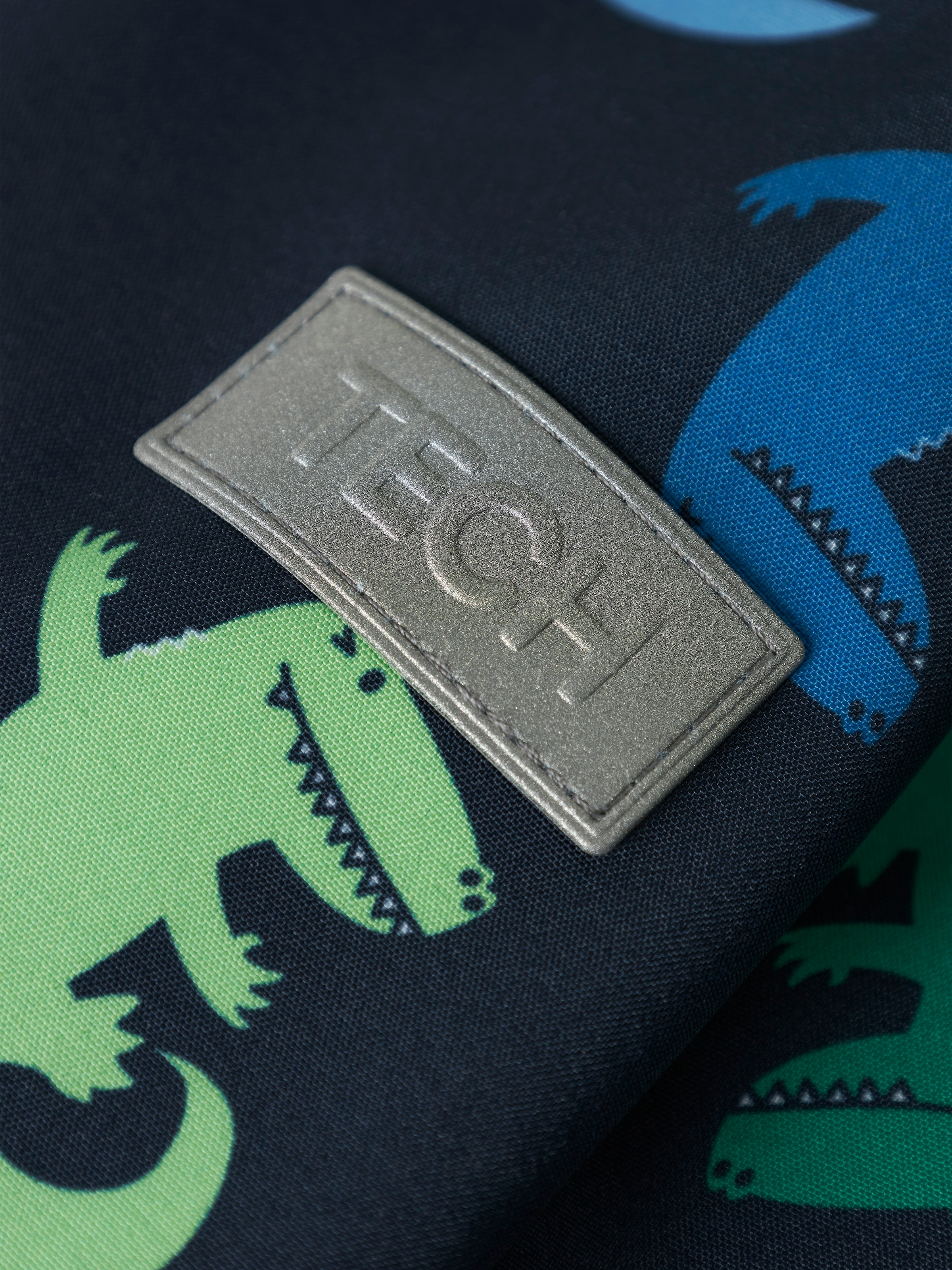 Name It Softshelljacke »NMMMALTA05 SOFTSHELL JACKET AOP FO« mit Kapuze Materialmix, wasserdicht, winddicht, atmungsaktiv