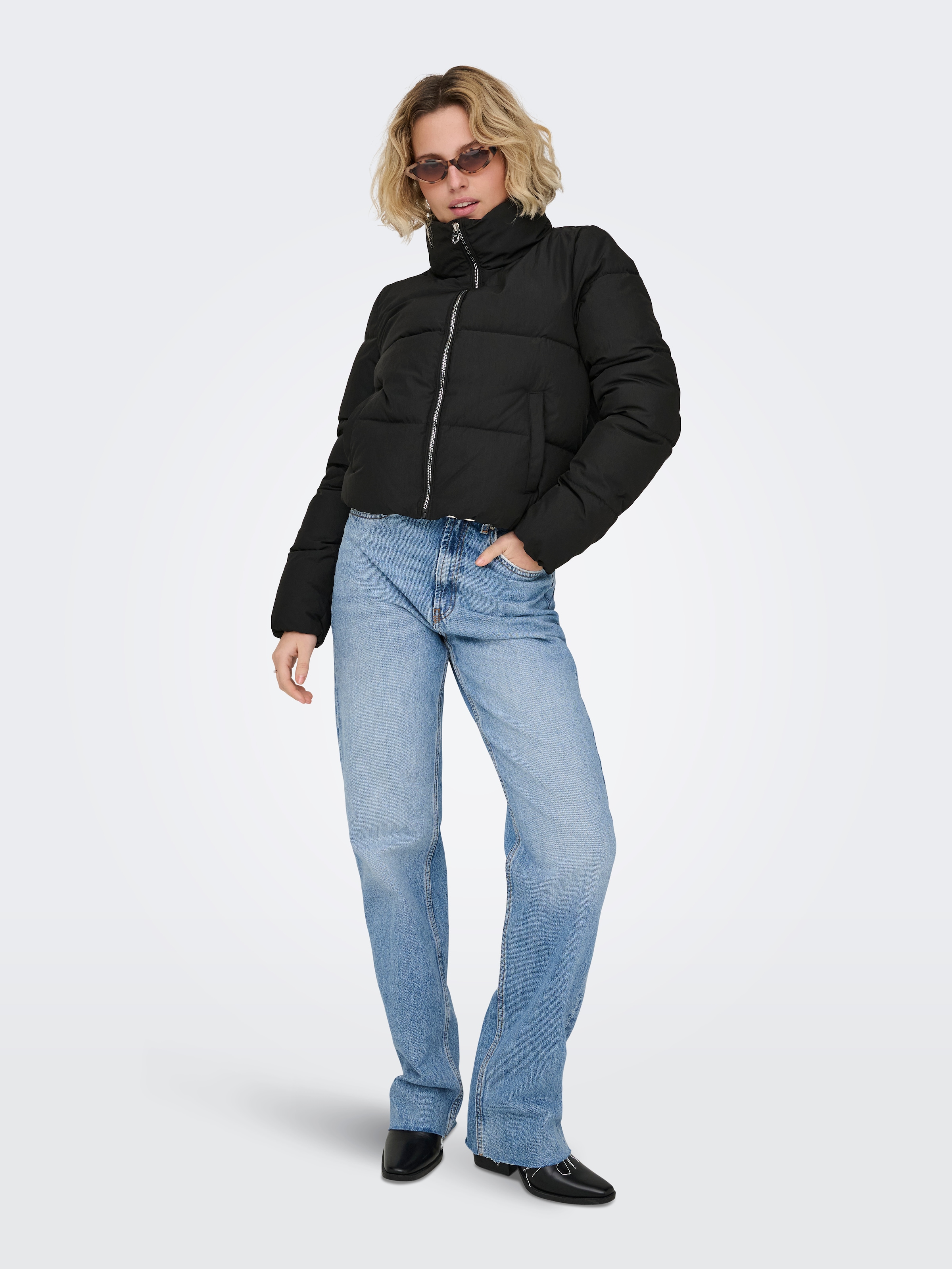 ONLY Veste matelassée »ONLCAMILLA V-NECK L/S PULLOVER KNT NOOS«