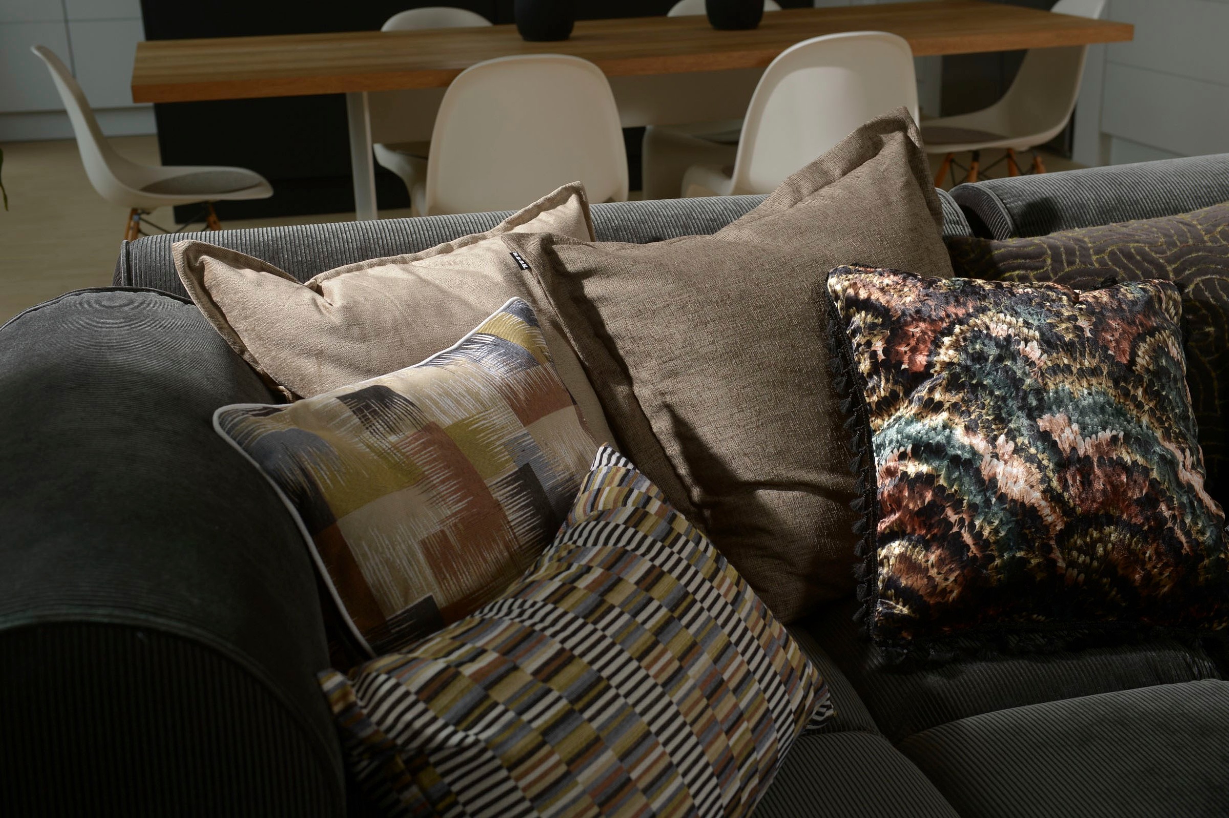 H.O.C.K. Dekokissen »Monti« mit weissem Keder, Kissenhülle mit Füllung, 1 Stück