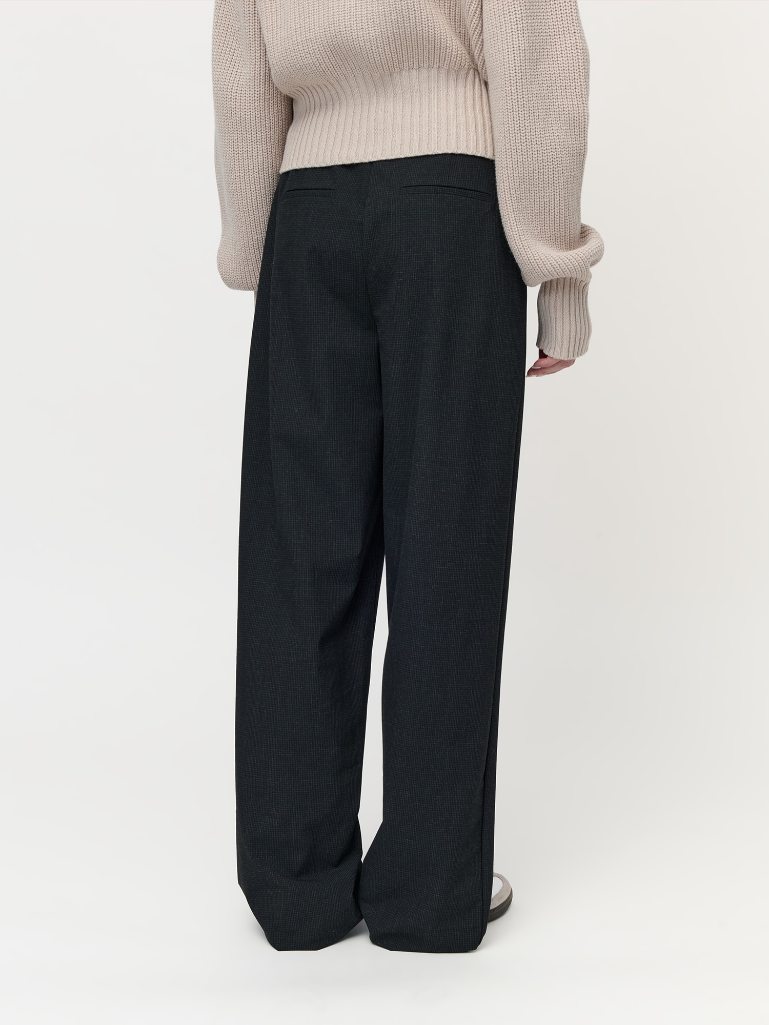 LeGer Pantalon en tissu »Julie Tall, LeGer by Lena Gercke«  avec plis de ceinture et pressions, motif fin, coupe longue