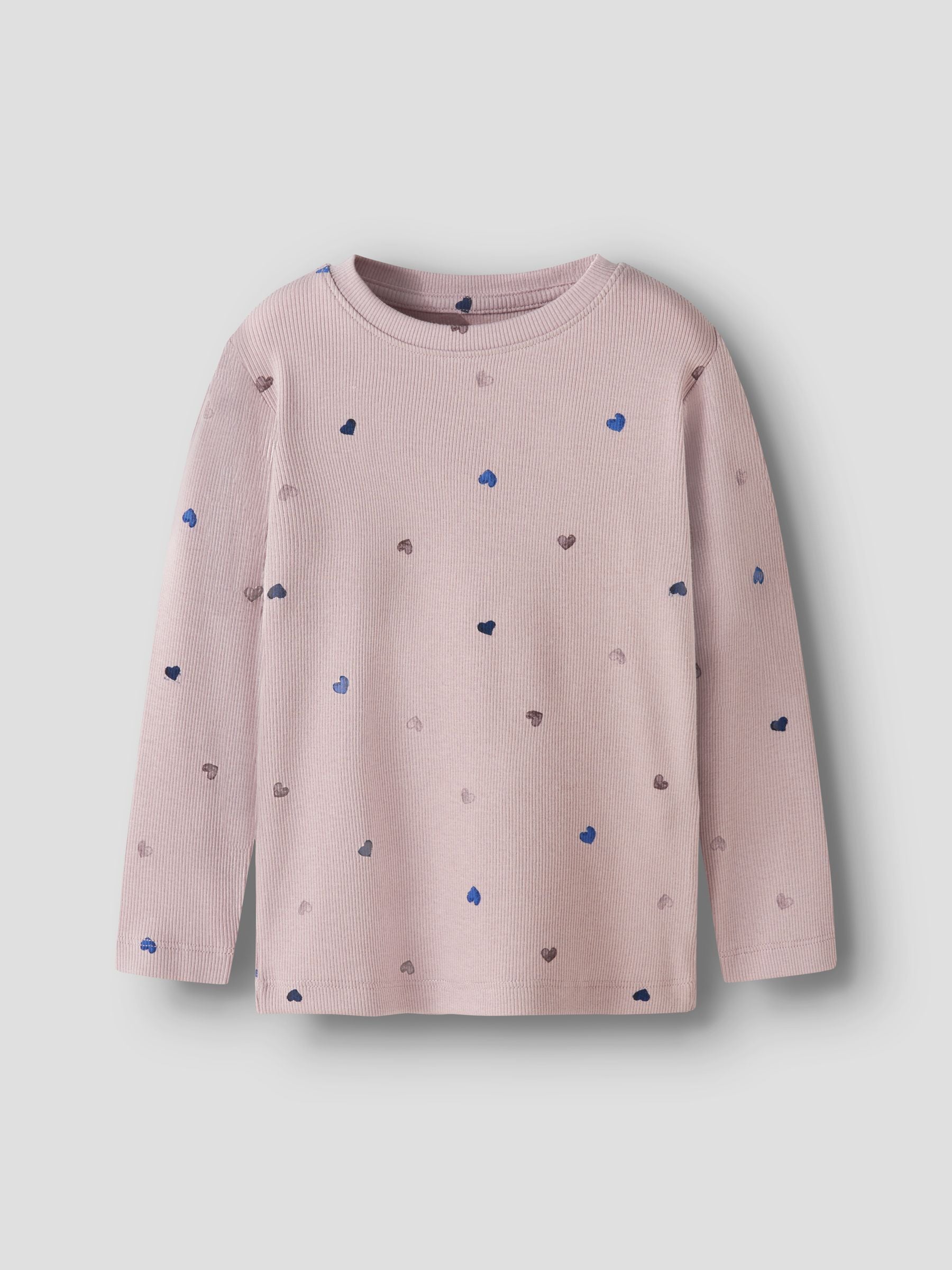 Name It T-shirt à manches longues »NMFNUTTI LS TOP NOOS« mit tollem Herzchen-Alloverprint