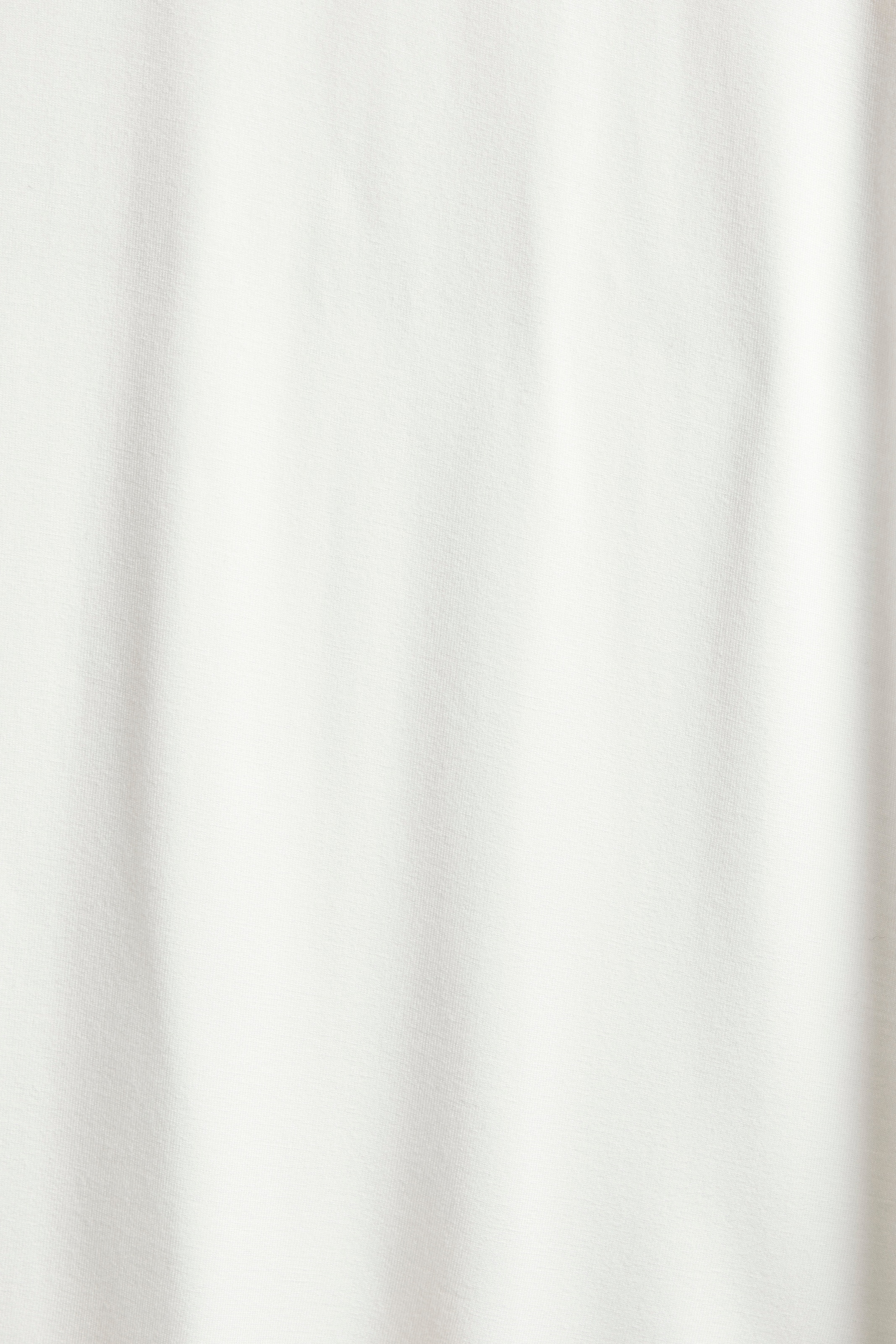 LASCANA V-Shirt »mit Spitze« aus angenehmer Viskose-Qualität