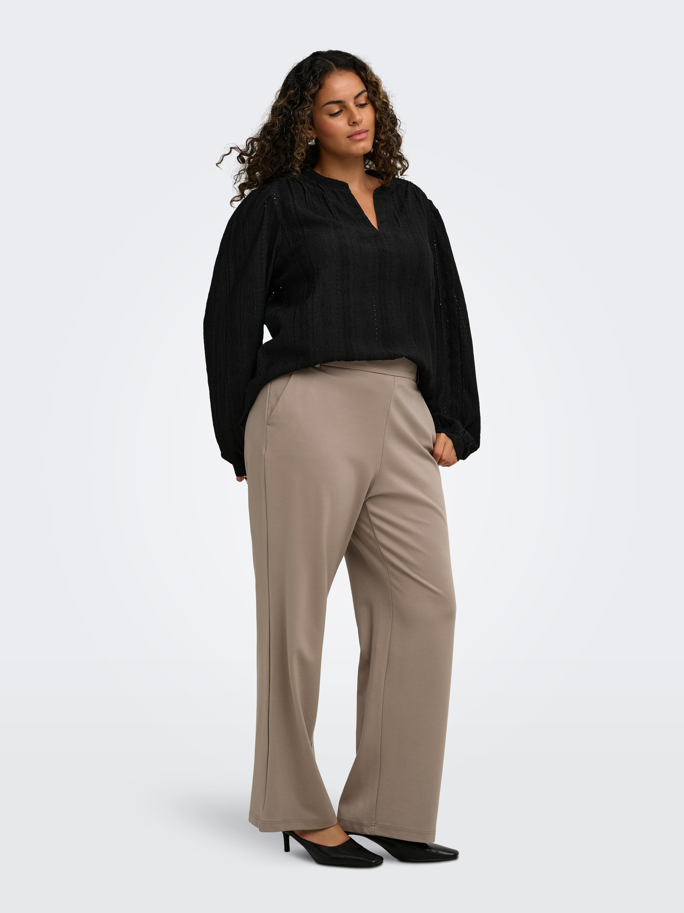 ONLY CARMAKOMA Pantalon de costume »CARGOLDTRASH LIFE MW STRAIGHT PANT NOOS«  Mélange viscose, taille normale