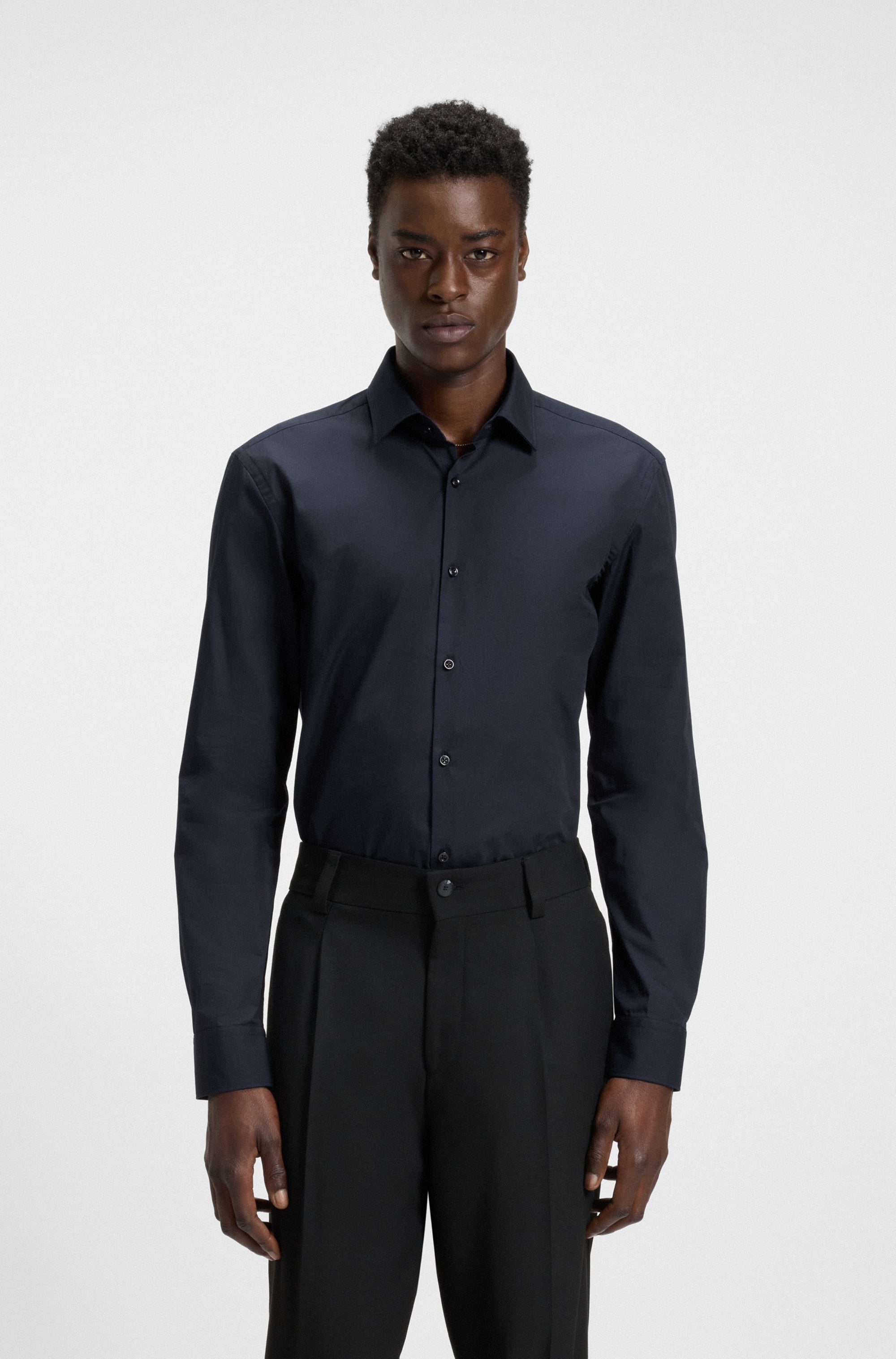 HUGO Langarmhemd »Kenno« Slim-Fit Hemd aus bügelleichter Baumwoll-Popeline