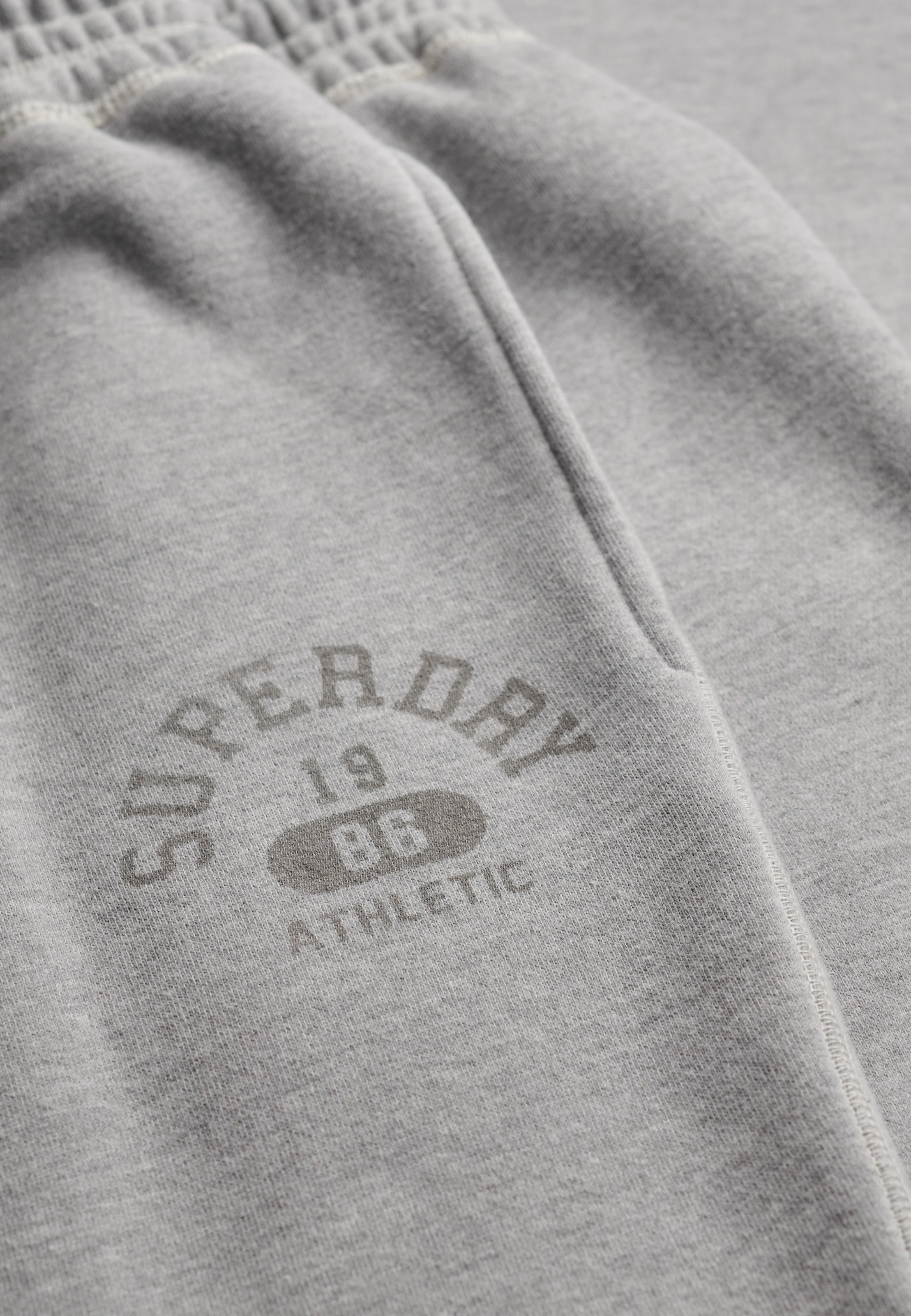 Superdry Sweathose »SU-ATHLETIC PRINT FLARE JOGGER«