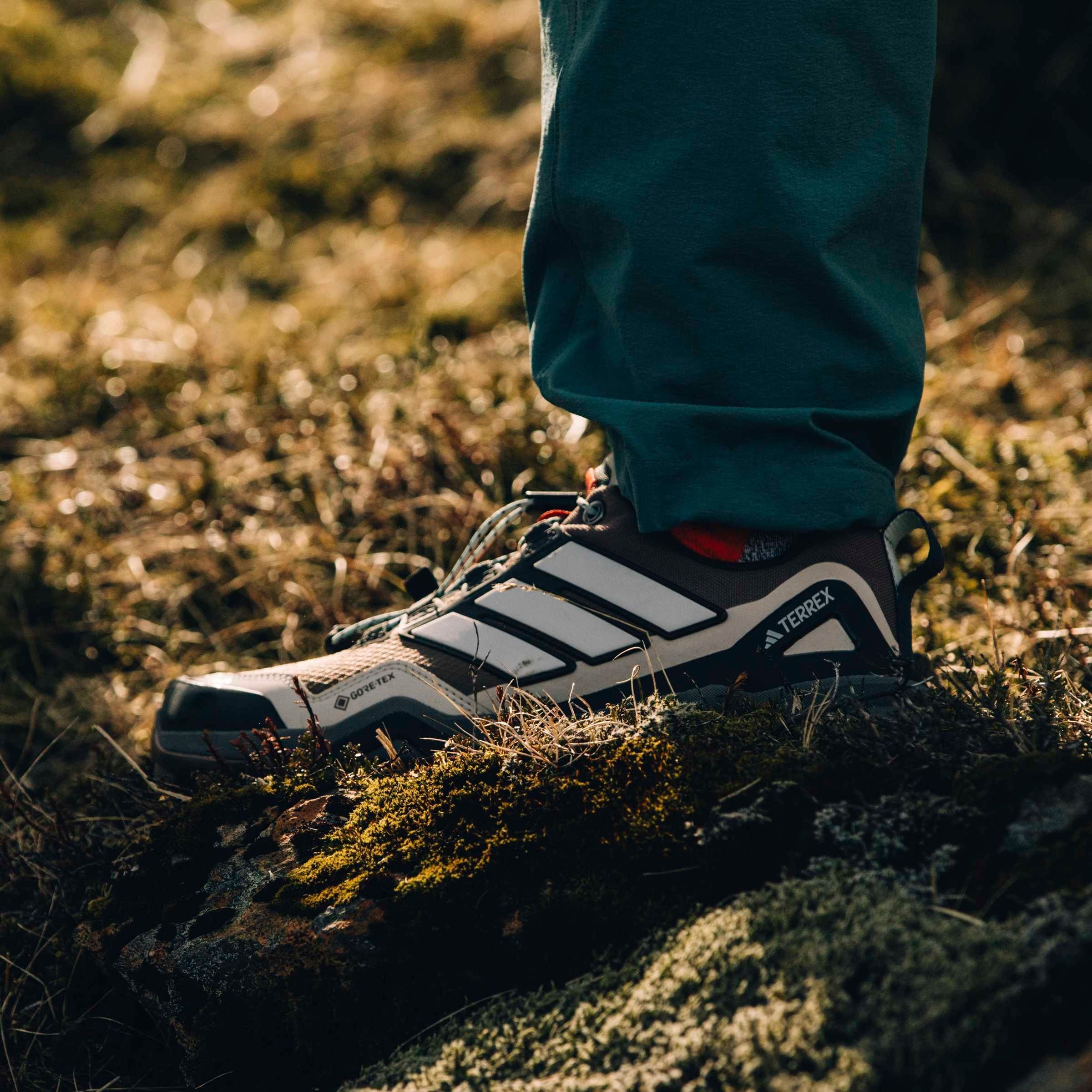 adidas TERREX Wanderschuh »SKYCHASER GORE-TEX«  wasserdicht dank Gore-Tex Membrane