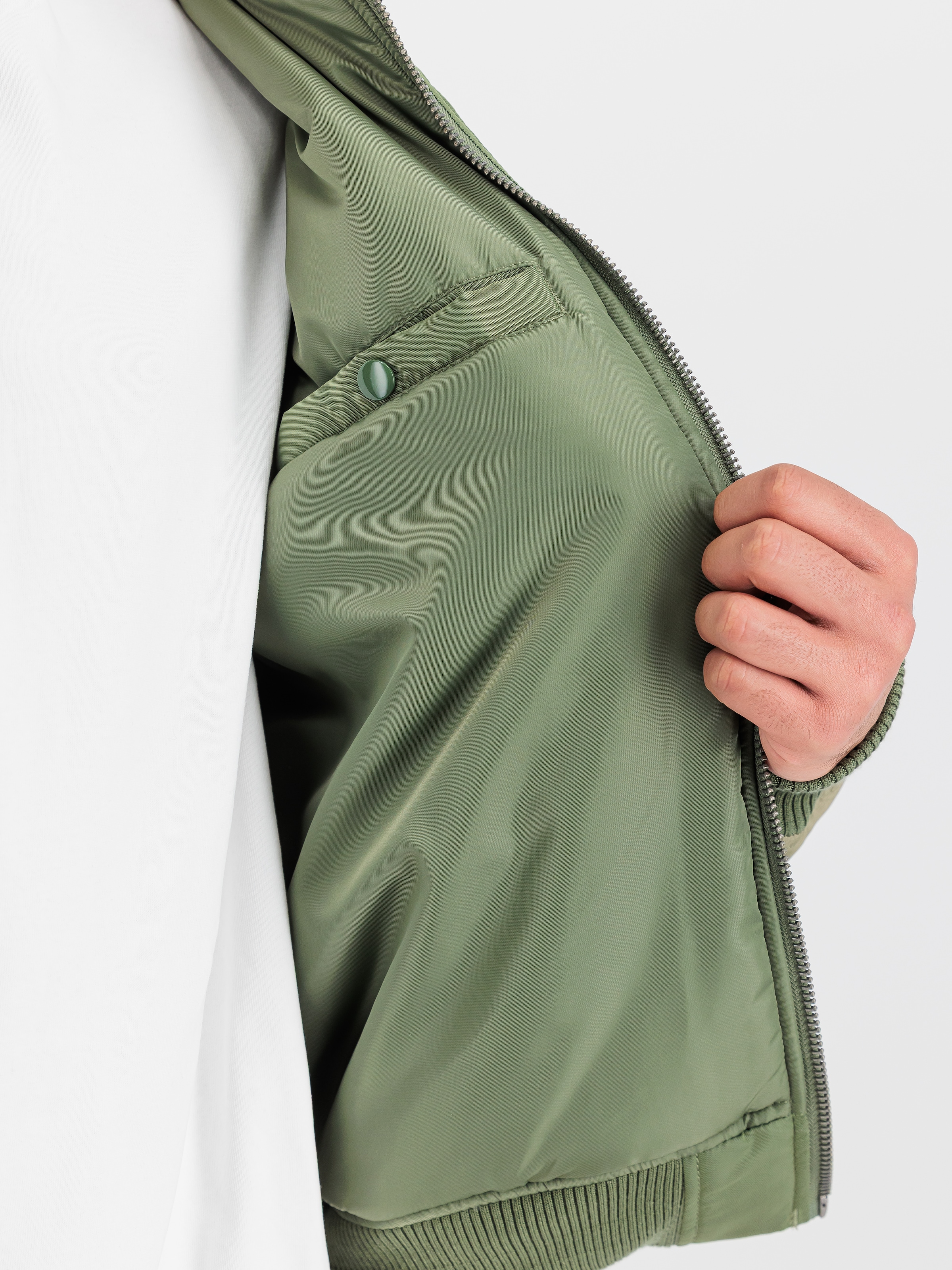 Alpha Industries Bomberjacke »MA-1 Camo BE«