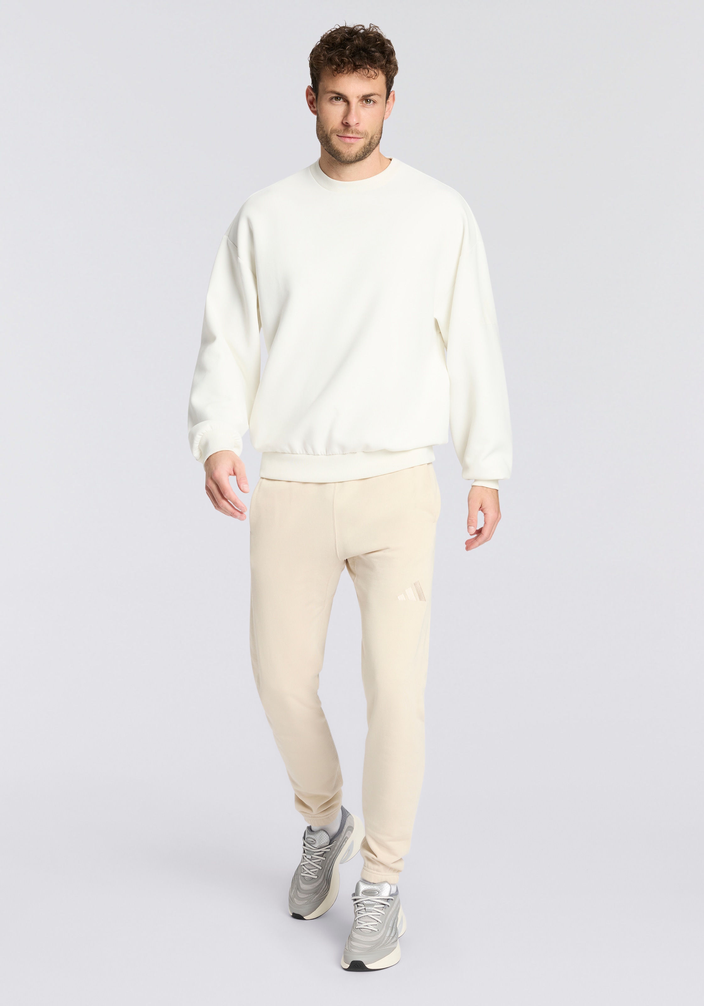 adidas Sportswear Pantalon de sport »ALL SZN FRENCH TERRY REGULAR TAPERED«