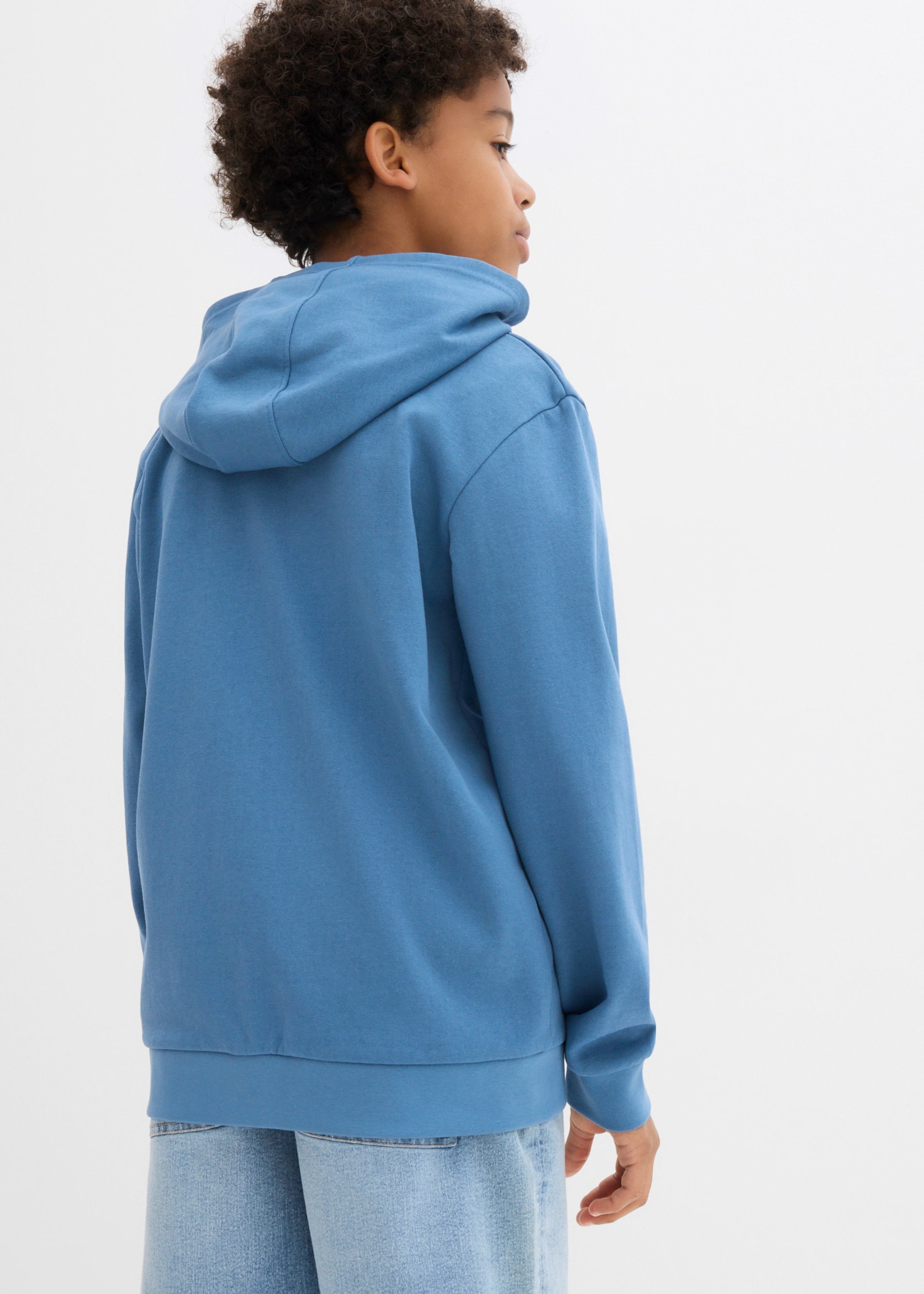 bonprix Sweat à capuche für Jungen, aus Baumwolle und Polyester, bequeme Passform, mit Kapuze