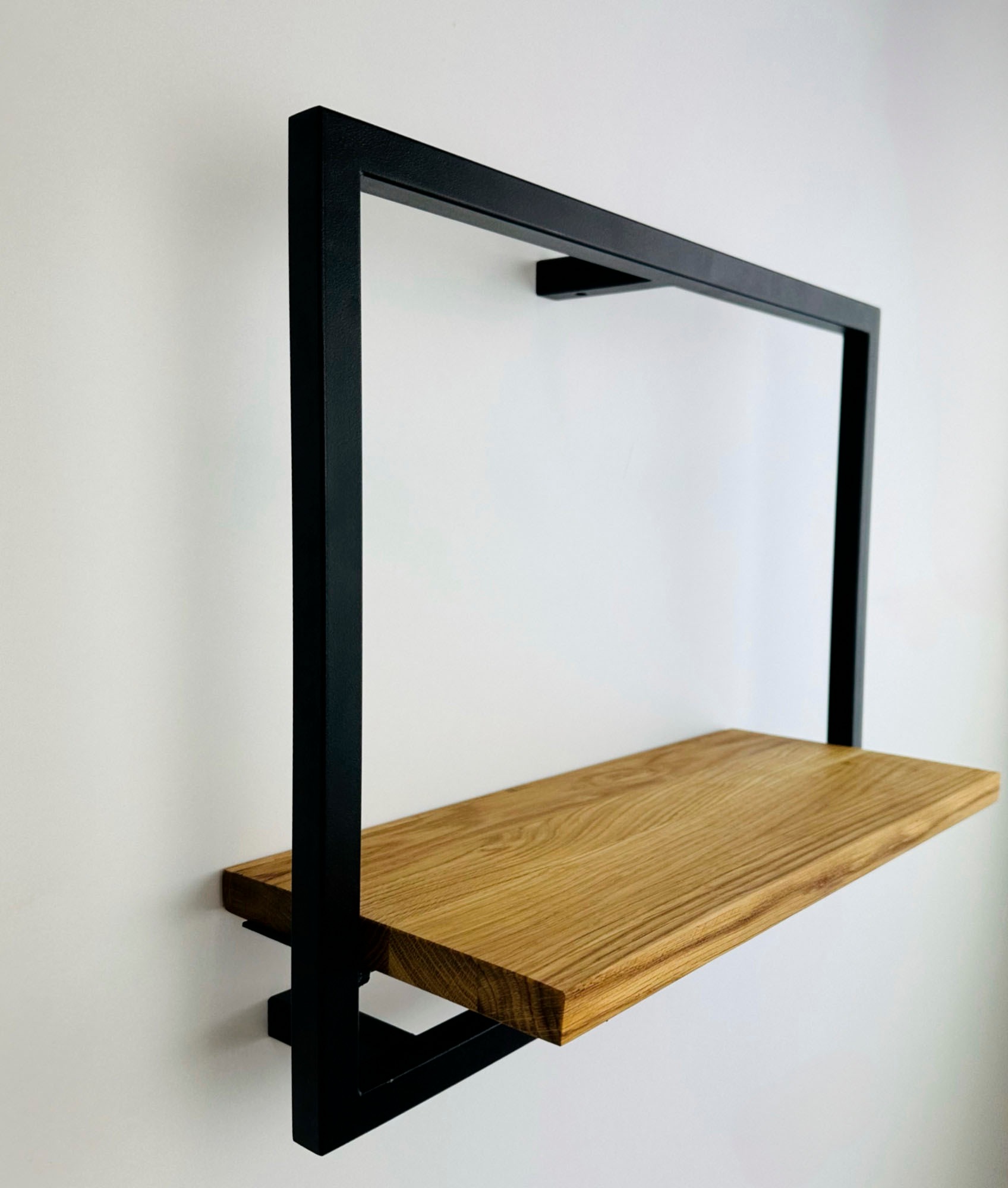 andas Elément de rangement »Londen« aus Metall, Ablageflčhen aus massiver Eiche