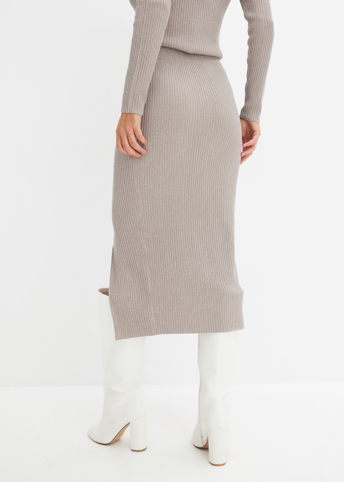 bonprix Strickrock »Strickrock aus fliessendem Viskose-Mix« aus Viskose, Polyester, Polyamid und metallisierten Fasern