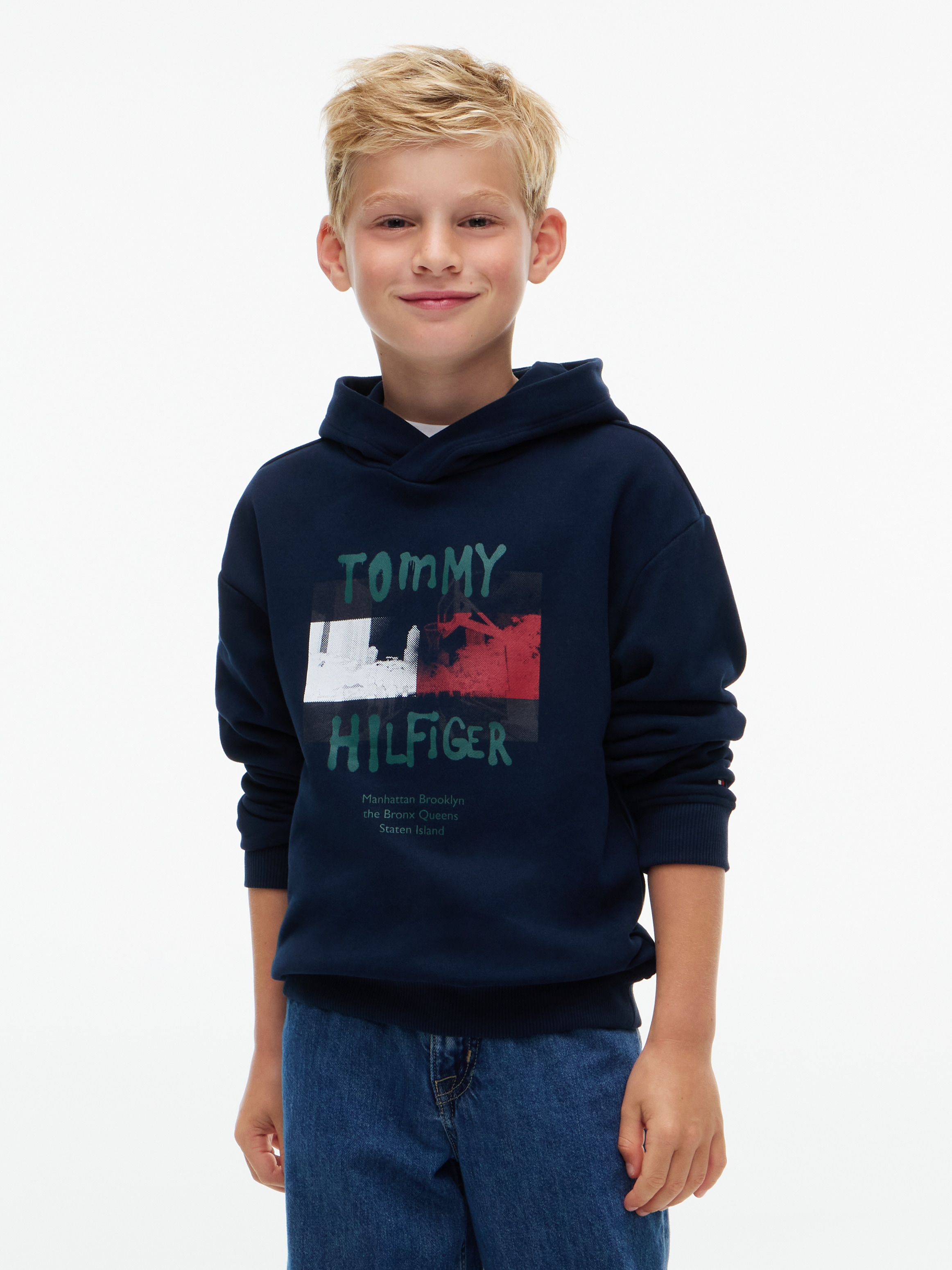 Tommy Hilfiger Kapuzensweatshirt »FLAG GRAFITTI«, Regular Fit, für Kinder bis 16 Jahre
