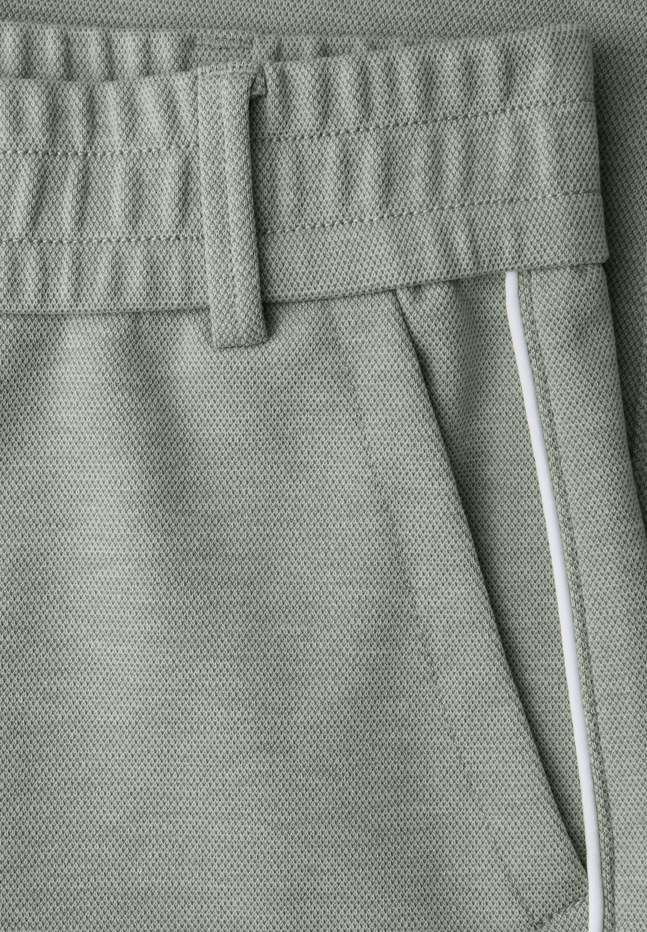 STREET ONE Pantalon en tissu »Style Bonny Piqué«  mit Tape-Detail