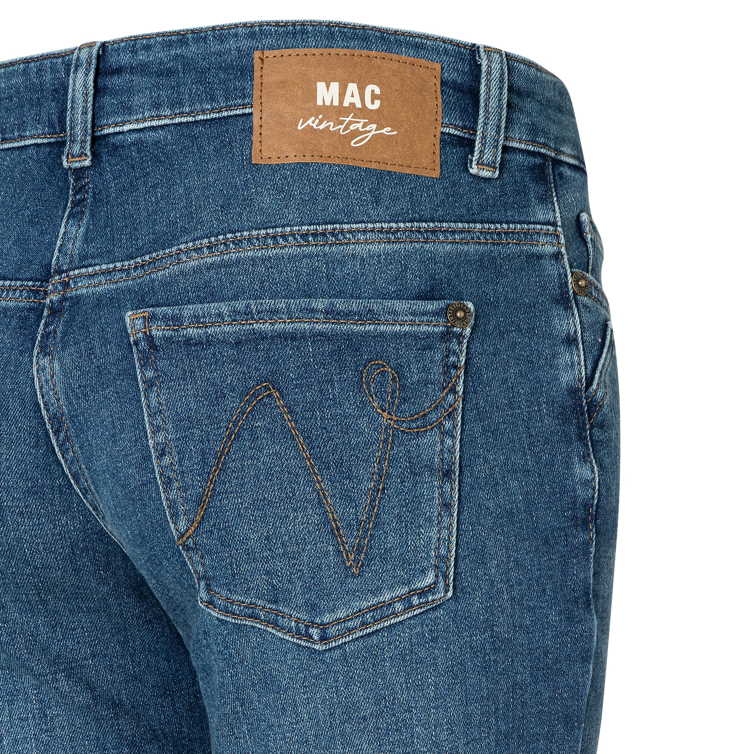 MAC Jeans bootcut »DETROIT flared« Aufwendig gearbeitete Details an den Vordertaschen