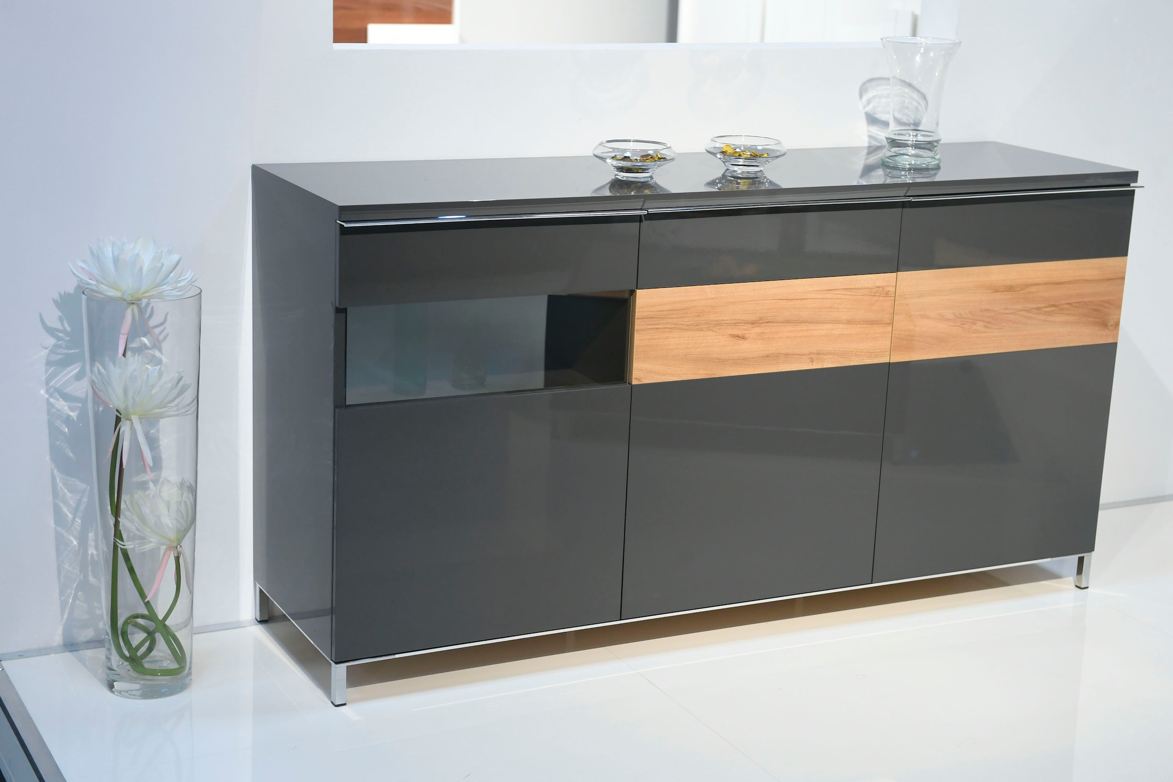 PLACES OF STYLE Sideboard »Onyx« Kommode mit Soft-Close-Funktion, Breite  167,5 cm