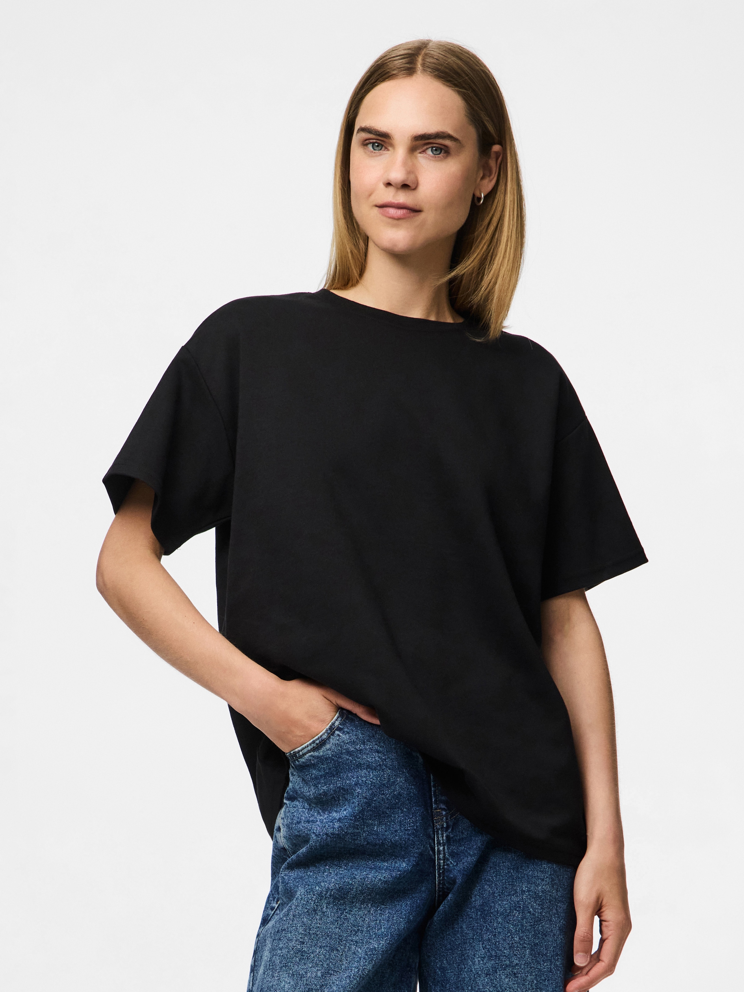 pieces T-shirt à manches courtes »PCSKYLAR SS OVERSIZED TEE NOOS«
