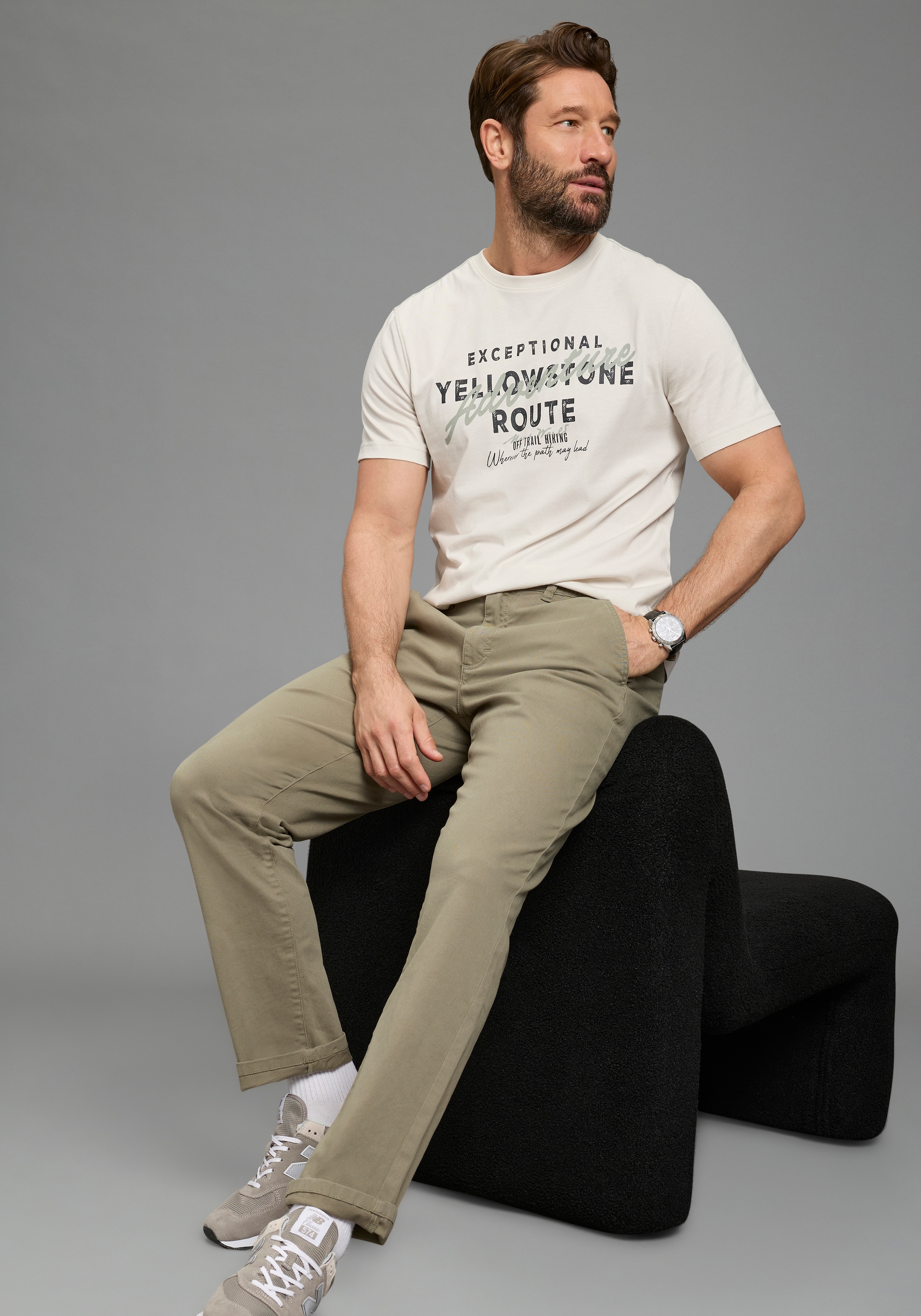 Man's World Dehnbund-Hose »Dehnbund Chino«  gerade geschnitten, mit Eingrifftaschen und Gesässtaschen, unifarben