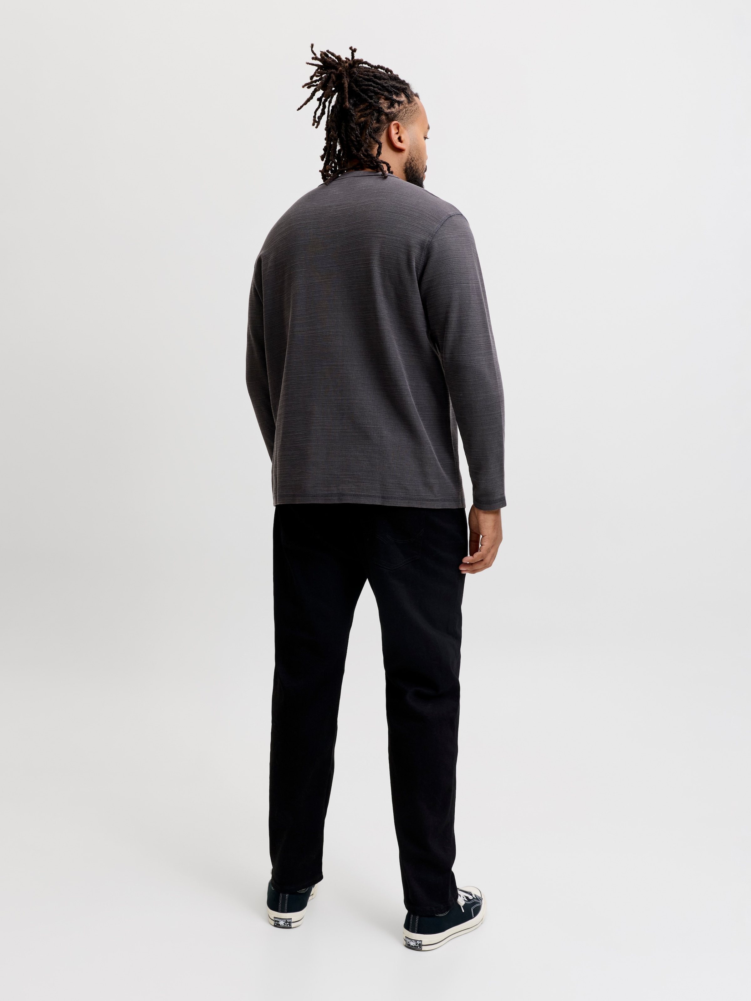 Jack & Jones PlusSize T-shirt à manches longues »JPRBLUAARON LS HENLEY TEE PLS« mélange coton, coupe régulière
