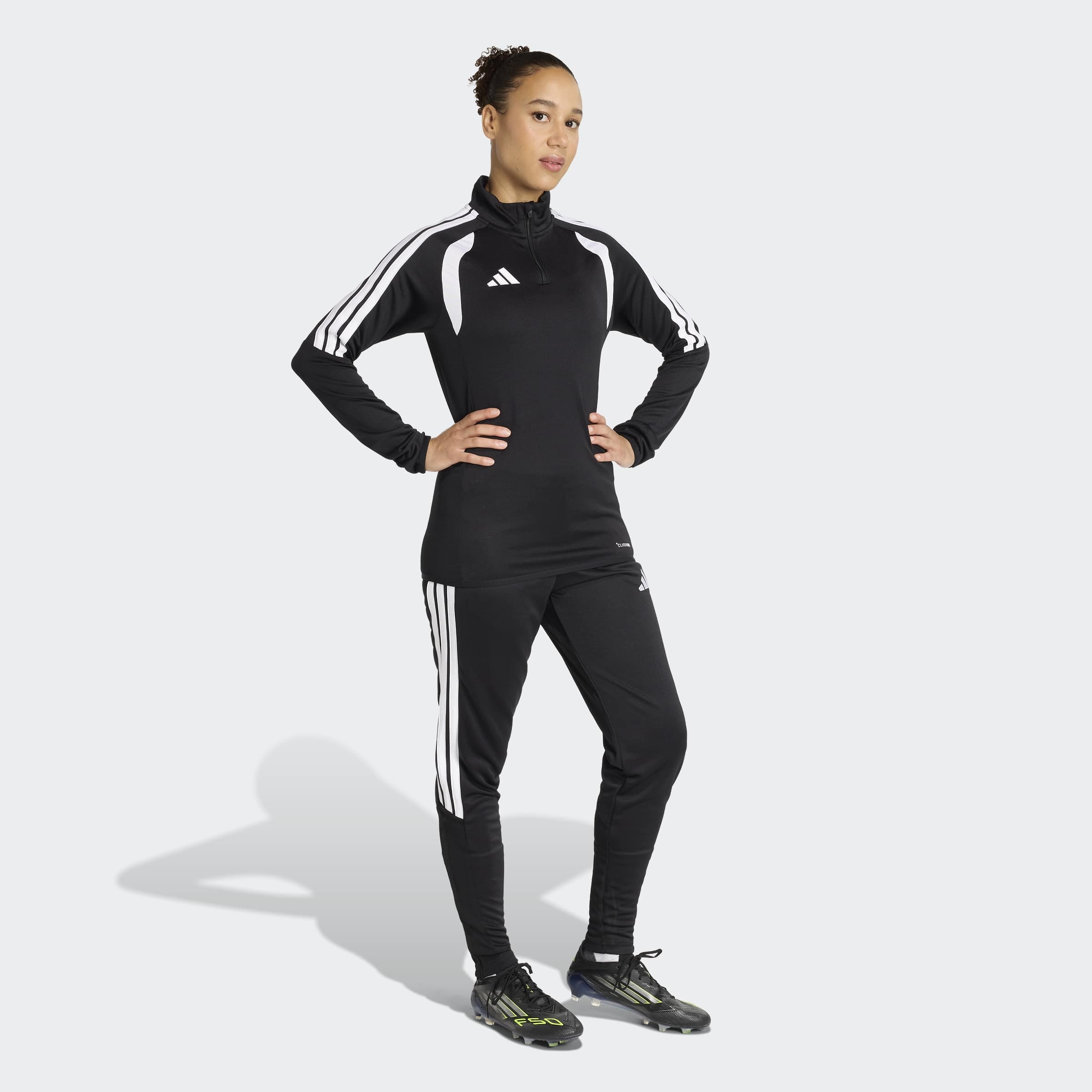 adidas Performance T-shirt d'entraînement »TIRO26L TR W« avec fermeture éclair jusqu’à la poitrine, avec technologie Climacool