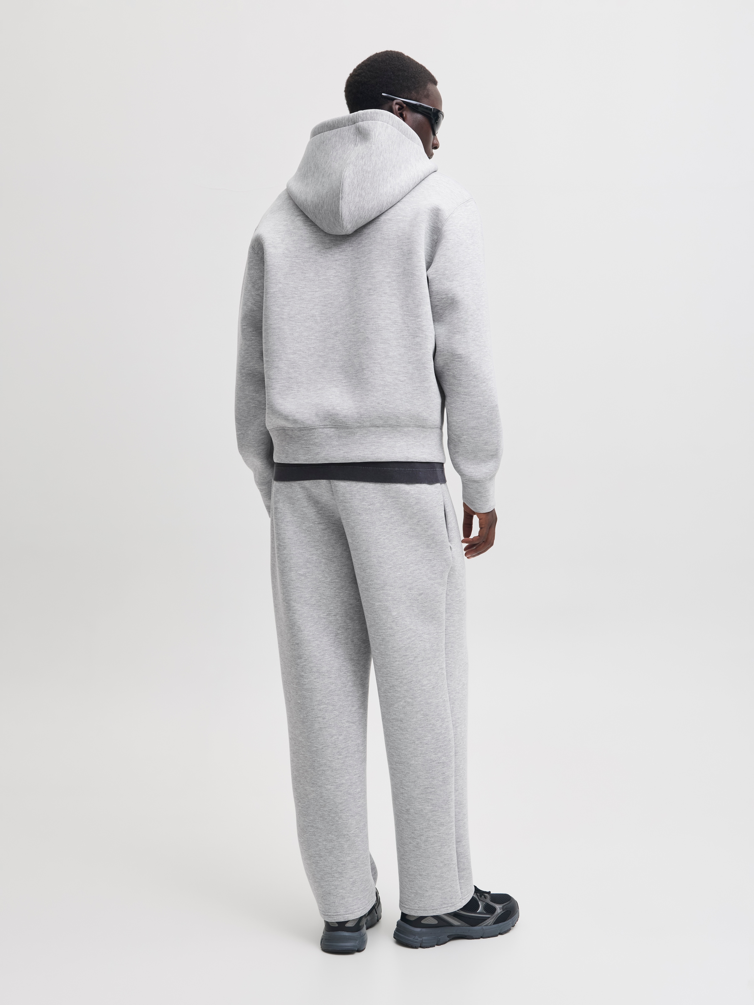 Jack & Jones Sweat à capuche »JCOLEGACY SWEAT SCUBA ZIP HOOD NOOS« mélange de matières, coupe ample