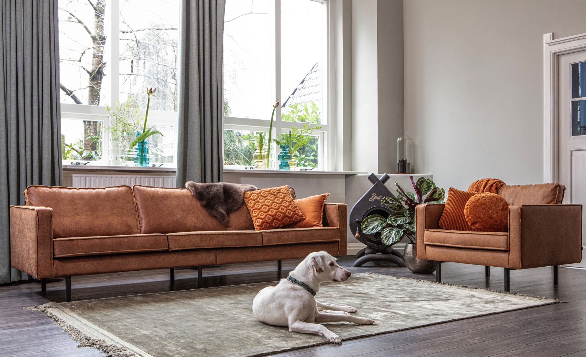 WOOOD Fauteuil lounge »Rodeo Recycling-Lederfaser-Verbundstoff, H 85 x B 105 x T 86 cm« capacité de charge 120 kg, bonne résistance à l'usure, suspension en zigzag
