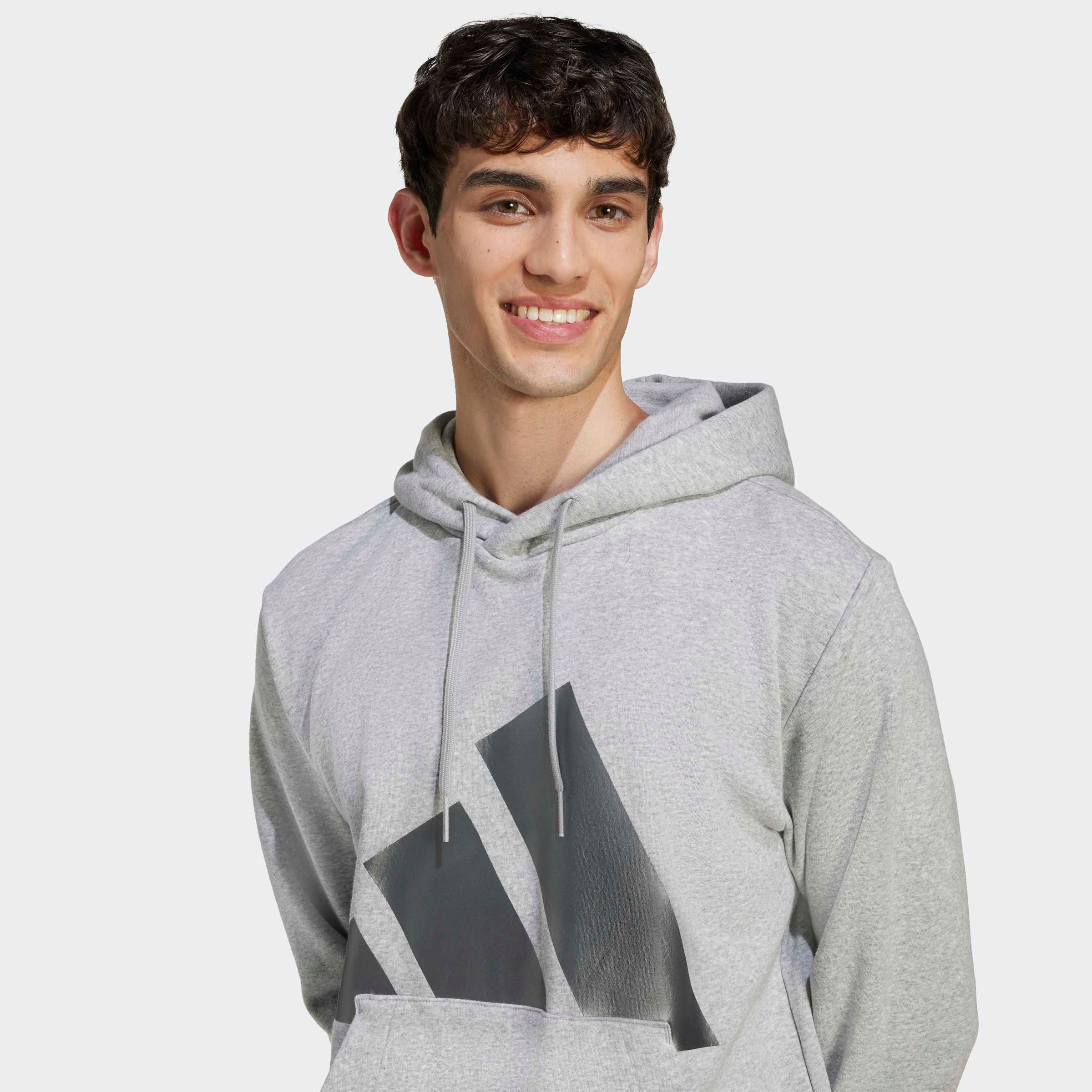 adidas Sportswear Kapuzensweatshirt »M ESS HLD HD«, mit grossem BOS Branding, festliches Design, mit Rundhalsausschnitt
