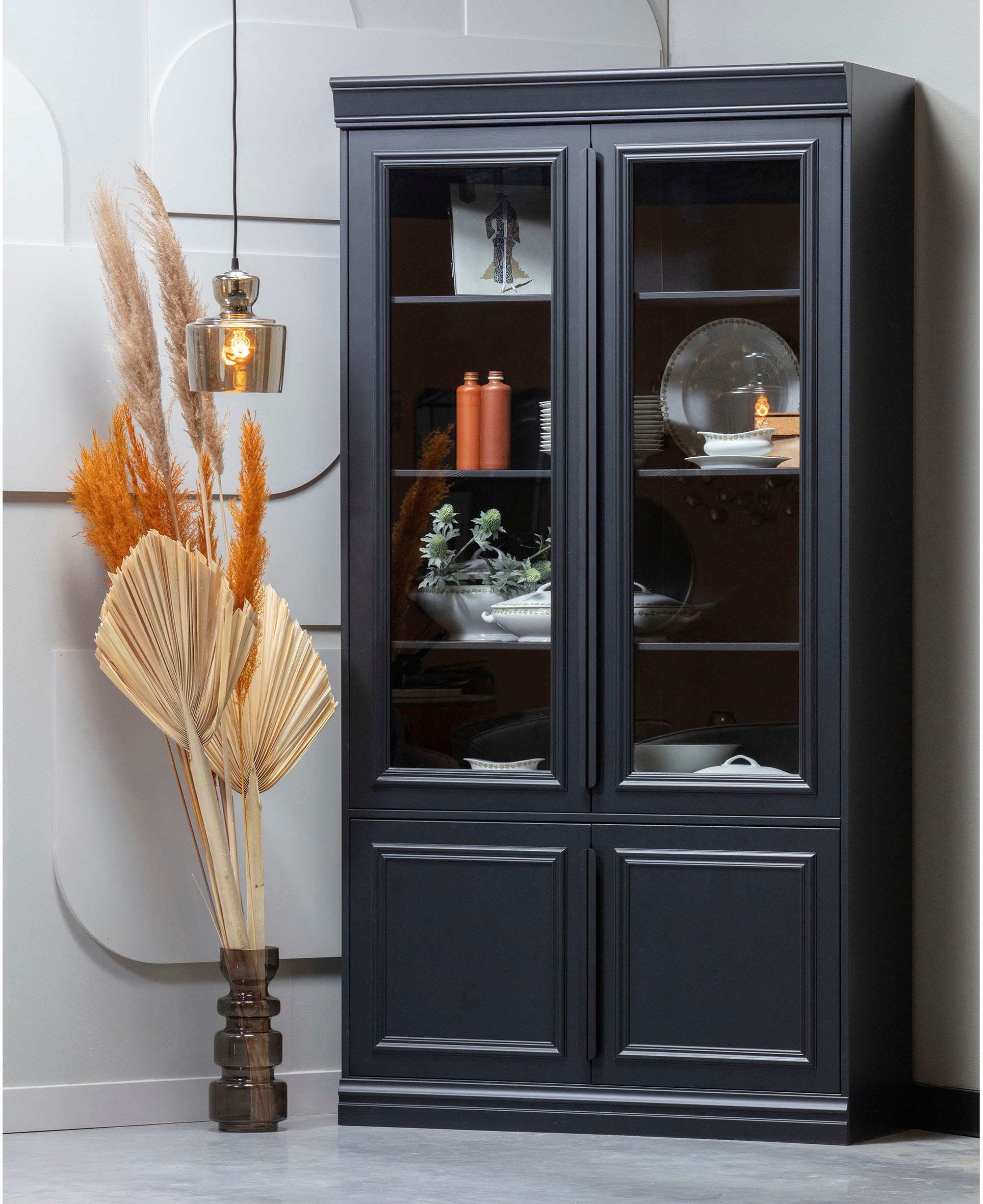 WOOOD Vitrine »Organize FSC®-Kiefernholz mit Glastüren, H 215 x B 110 x T 44 cm« Tragkraft 15 kg pro Boden, höhenverstellbare Böden, pfleigleicht