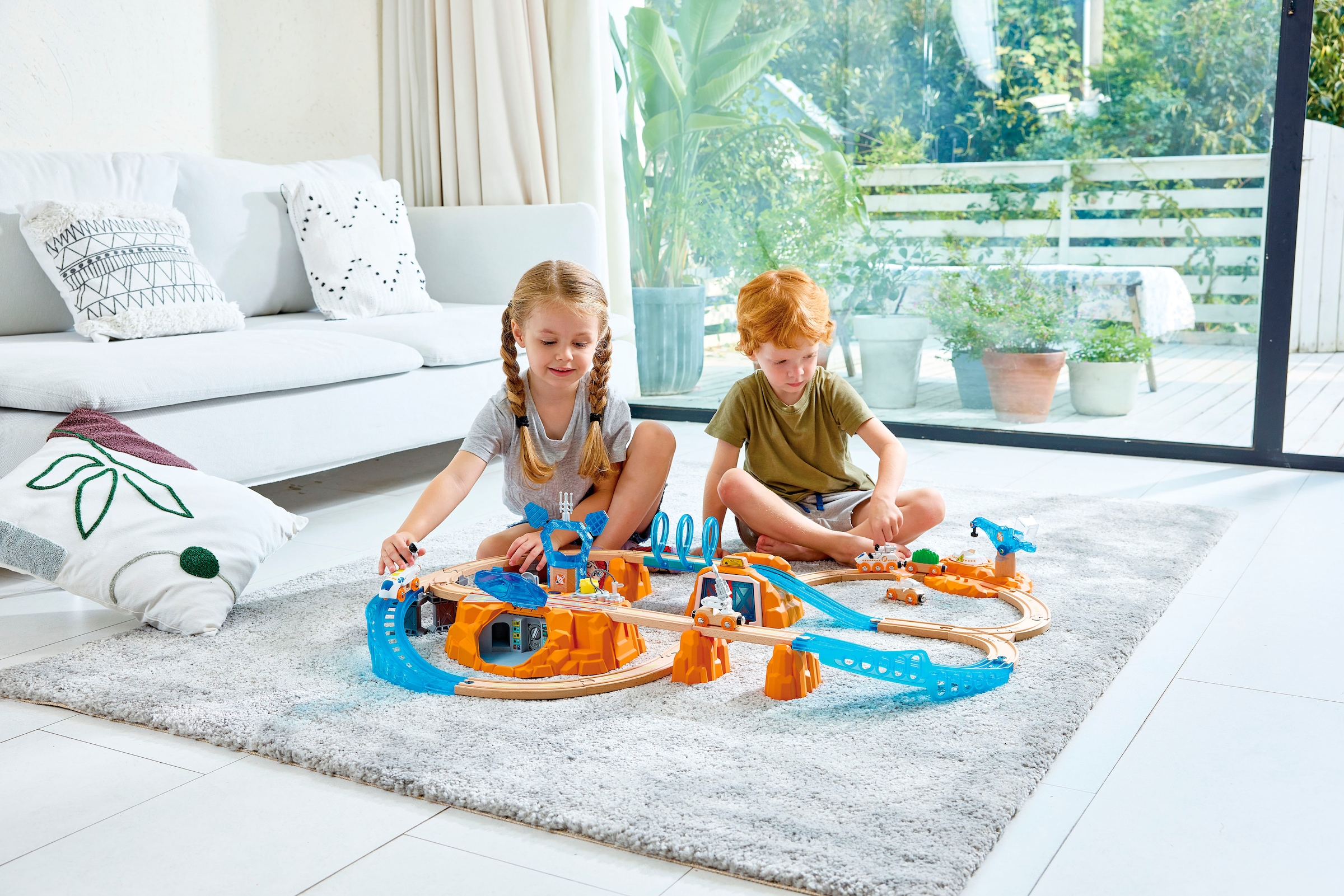 Hape Train jouet »Zugset - Mars-Erkundung« avec lumière et son