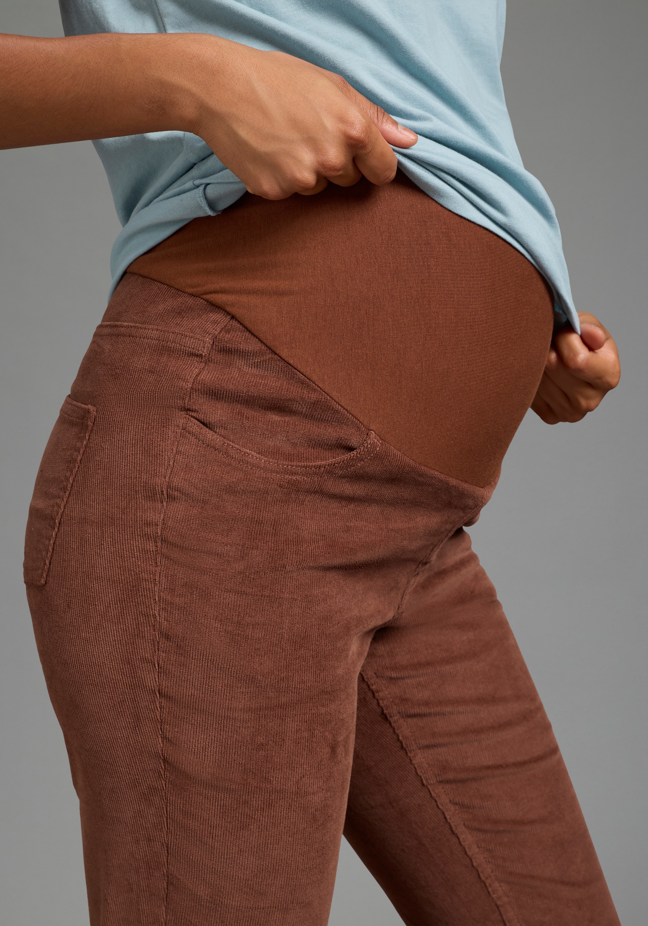 Neun Monate Pantalon de grossesse »Umstands-Cordhose«  jambe droite, large bande élastique, matière extensible