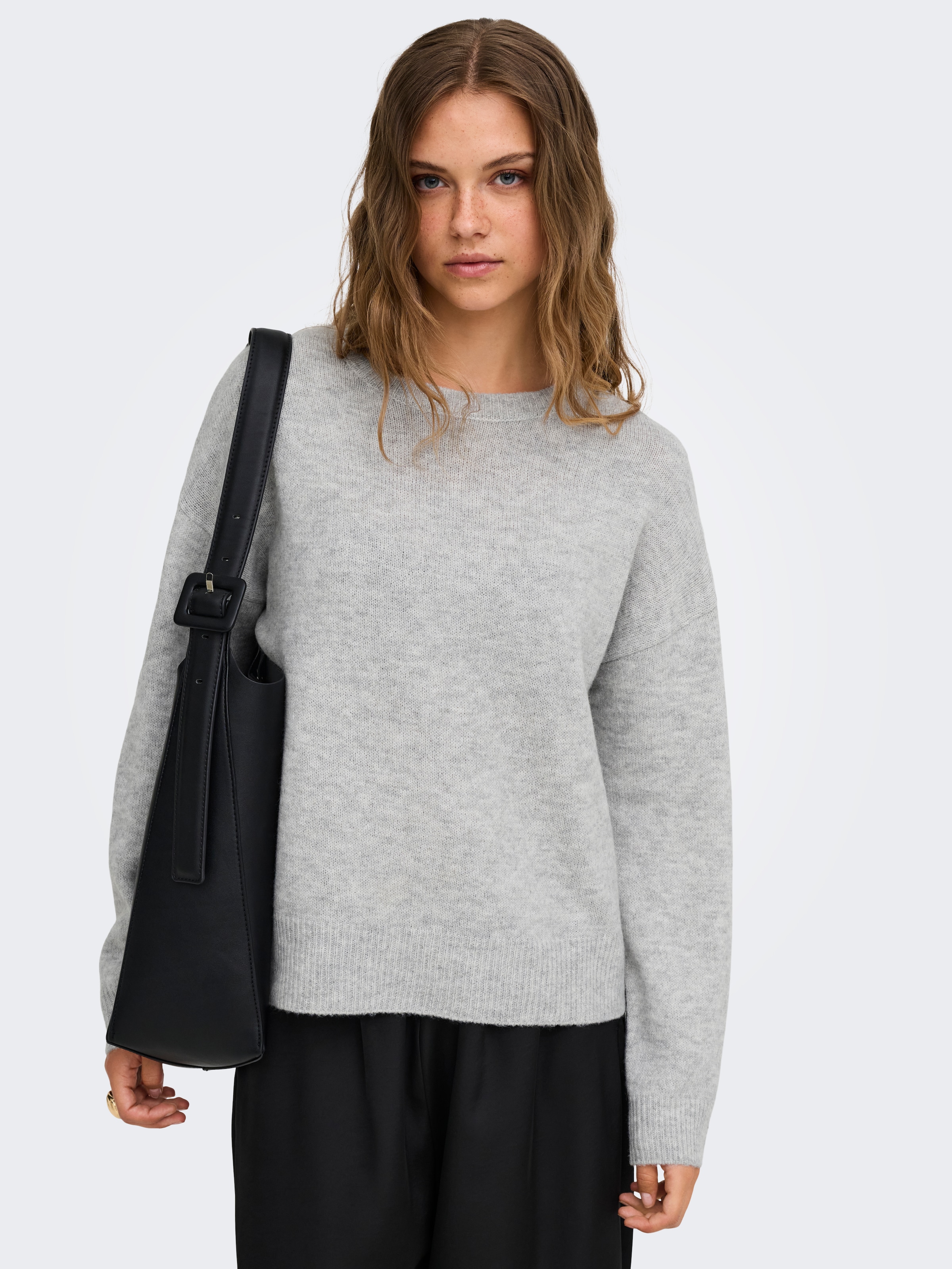 ONLY Pull en tricot »ONLOLIVIA LS O-NECK CC KNT« mélange de matériaux, coupe régulière