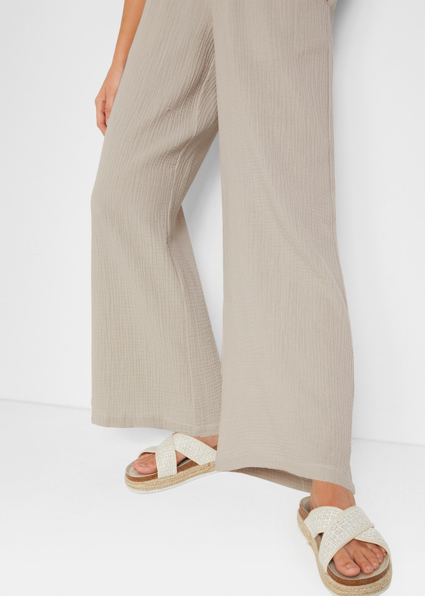 bonprix Palazzohose »Palazzo-Hose aus Musselin«  aus Musselin, lockere Passform, elastischer Bund, knöchellang
