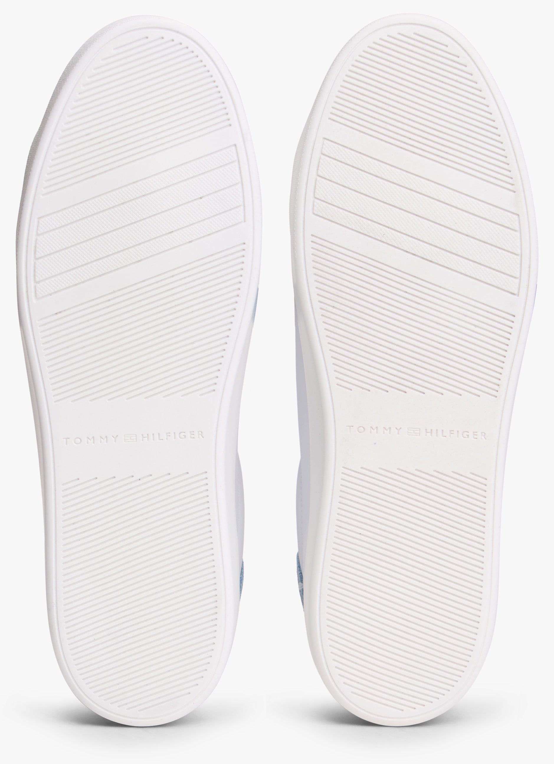Tommy Hilfiger Baskets à plateforme »CHIC PLATFORM CUPSOLE SNEAKER«  chaussure de loisirs, chaussure basse, à lacets avec bel élément logo TH