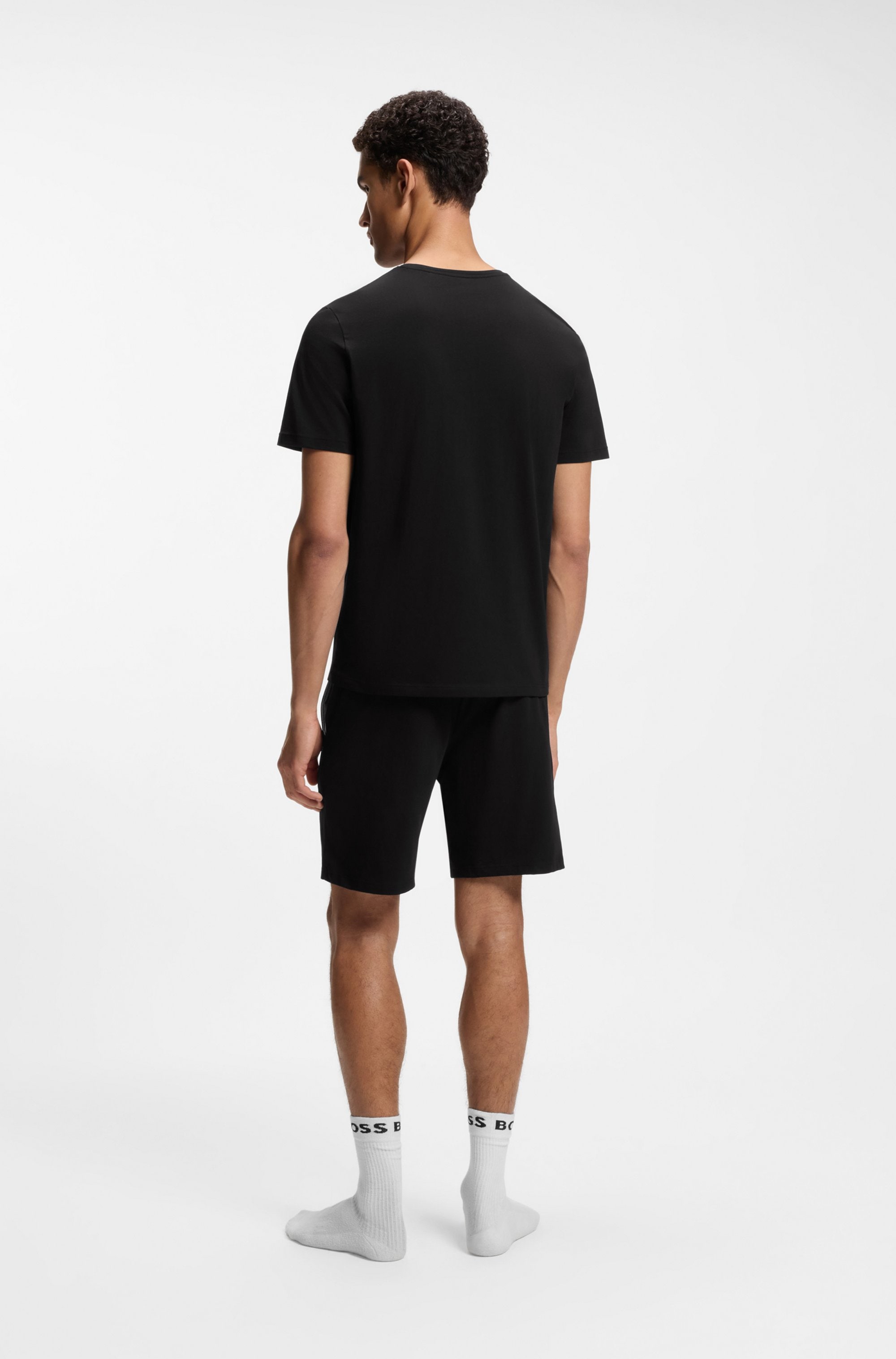 BOSS T-Shirt »Mix&Match T-Shirt R« mit BOSS Stickerei auf der Brust