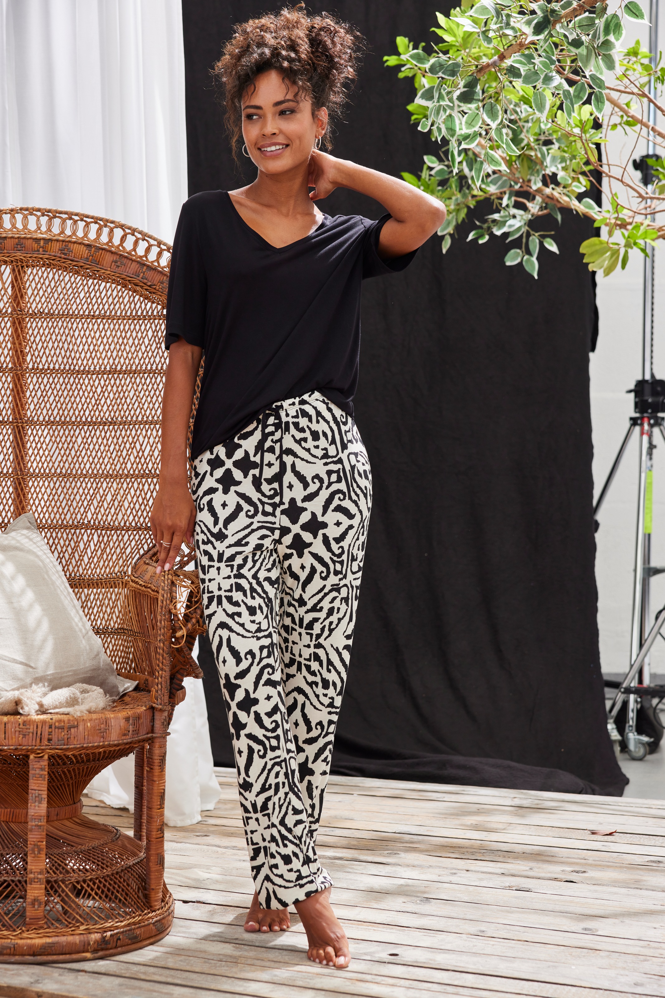 s.Oliver Pyjama 2 tlg. mit floralem Ethno-Muster