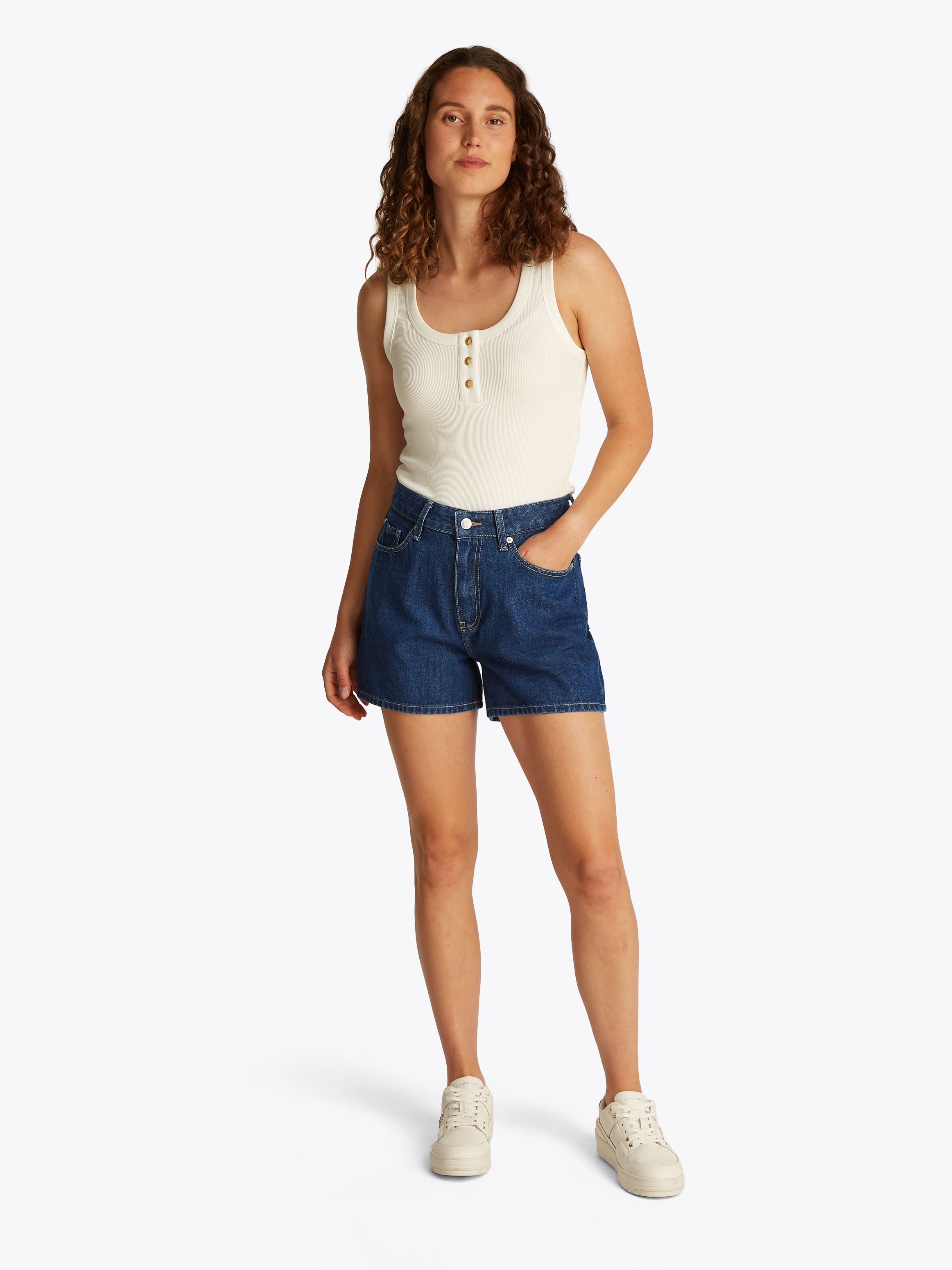 Tommy Hilfiger Short »DNM MINI SHORT HW ACE«  mit ausgestelltem Bein