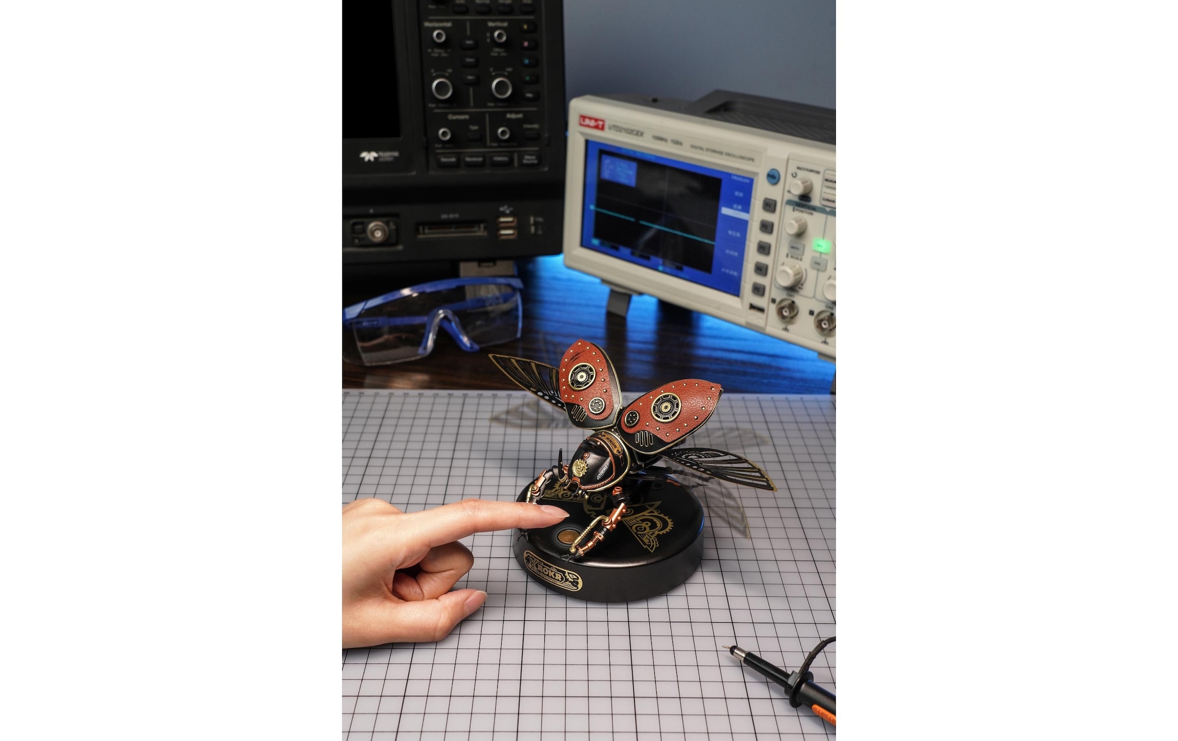   Modellbausatz »RoboTime ROKR Mechanischer Rhinozeros Käfer« 1:8