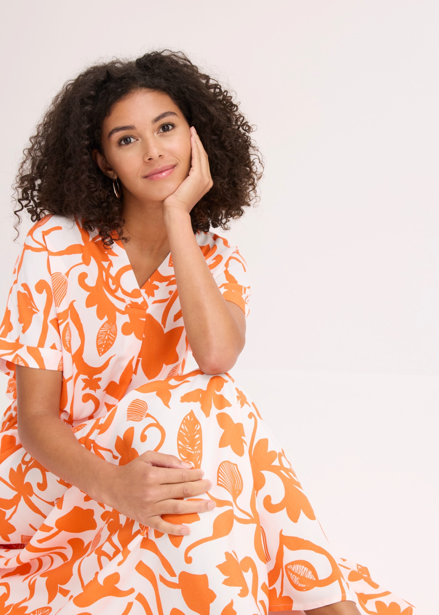 bonprix Maxi jupe en viscose, coupe évasée, longueur cheville, imprimé
