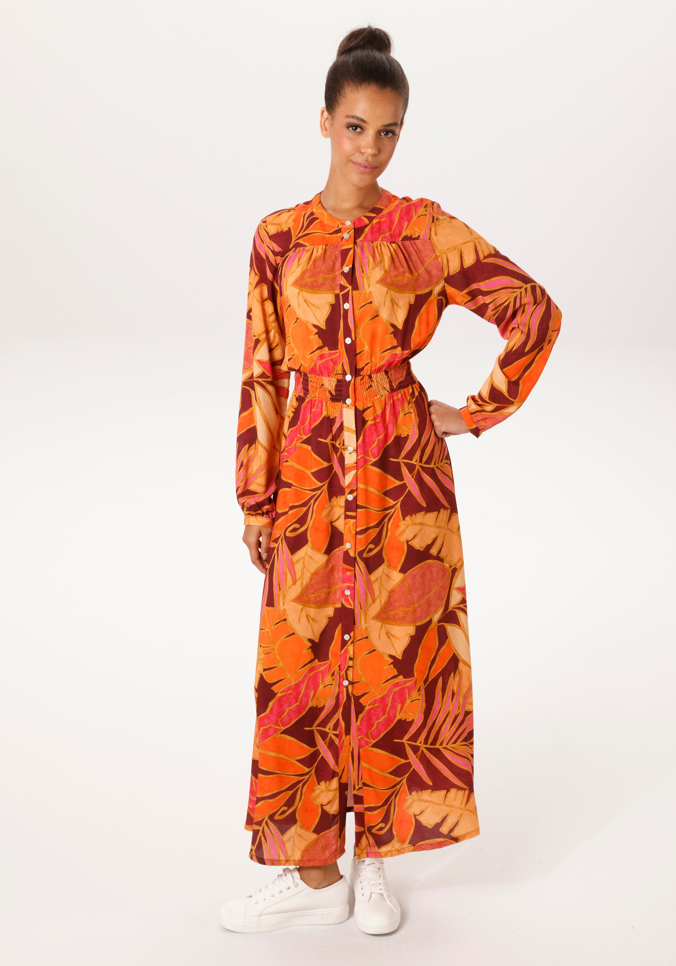 Aniston CASUAL Maxikleid mit farbenfrohen, grafischen Blättern bedruckt