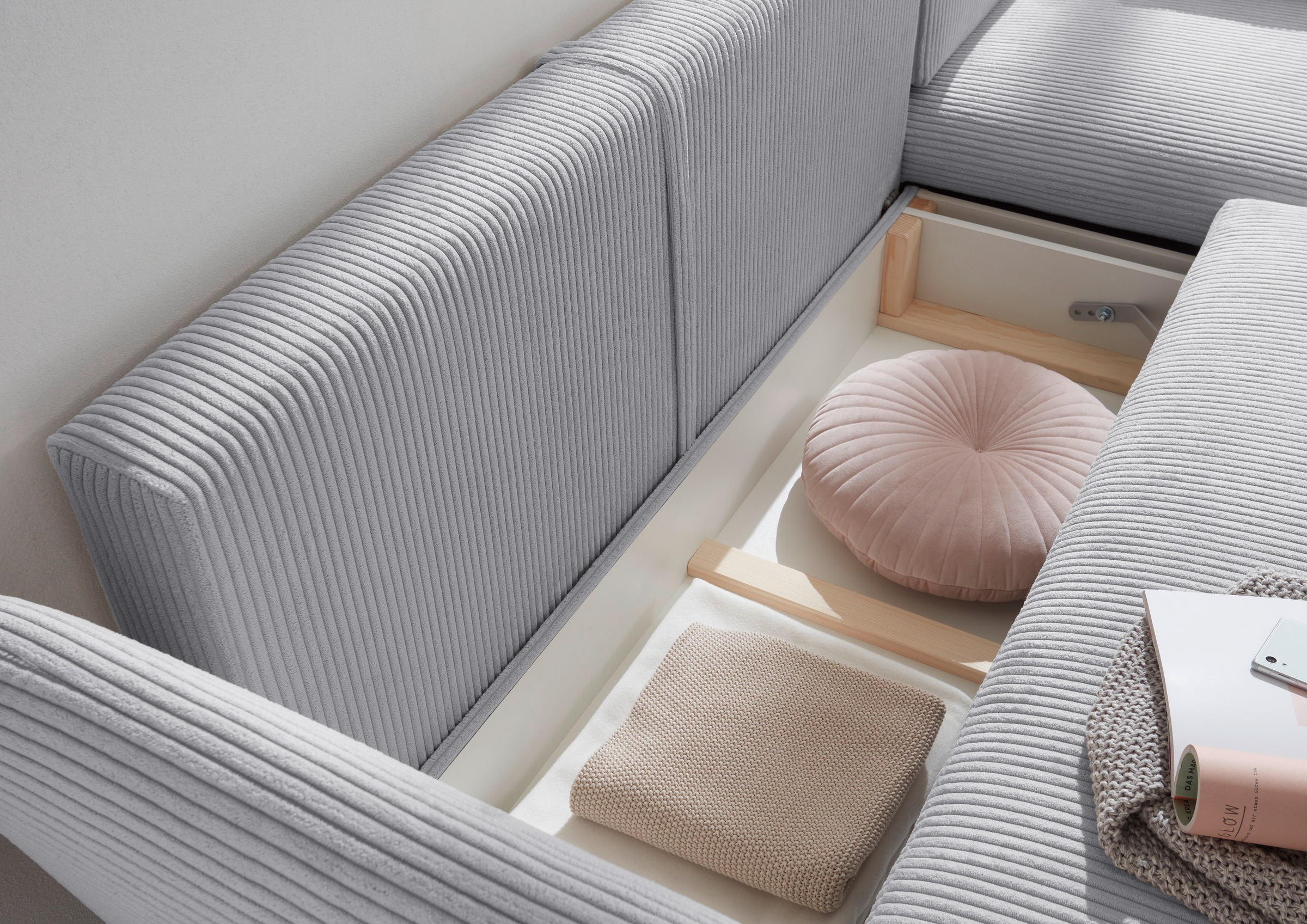 GOODproduct Ecksofa »MERLE, 258 cm, L-Form, traumhafter Cord,« mit Bettfunktion und Bettkasten, Liegefläche 224 x 139