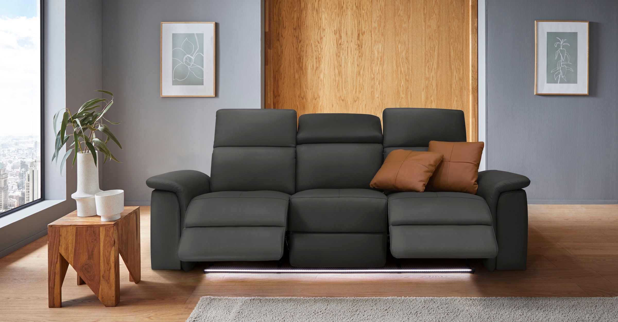 Home affaire 3-Sitzer »Pareli 229cm, manuelle u. elektr. Relaxfunktion in 2 Sitzen« USB, KT-Verstellung, LED Beleuchtung, in Echtleder, Kunstleder, Web