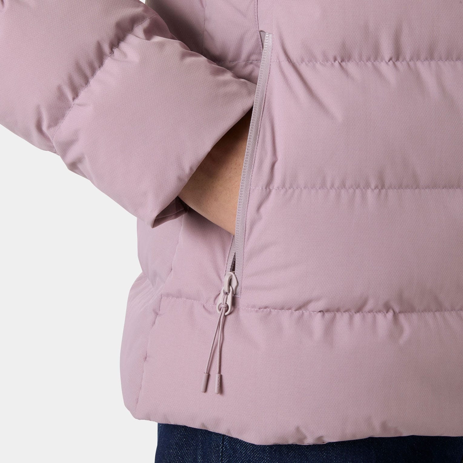 Helly Hansen Steppjacke »W ADORE PUFFY JACKET« sportlich, aus Polyamid, wasserabweisendes Aussenmaterial, leicht