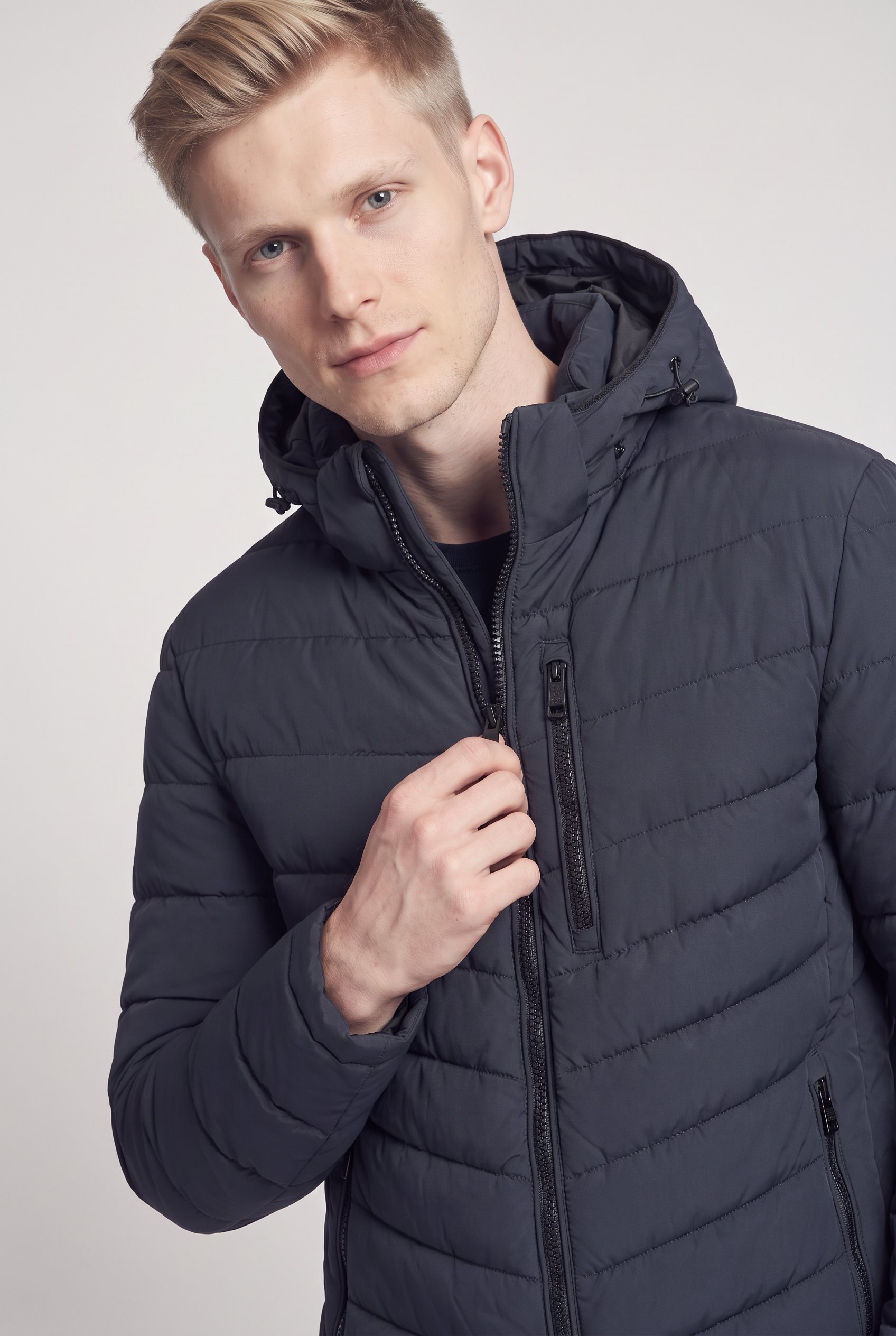 CASAMODA Veste matelassée avec capuche avec capuche / blouson d'hiver