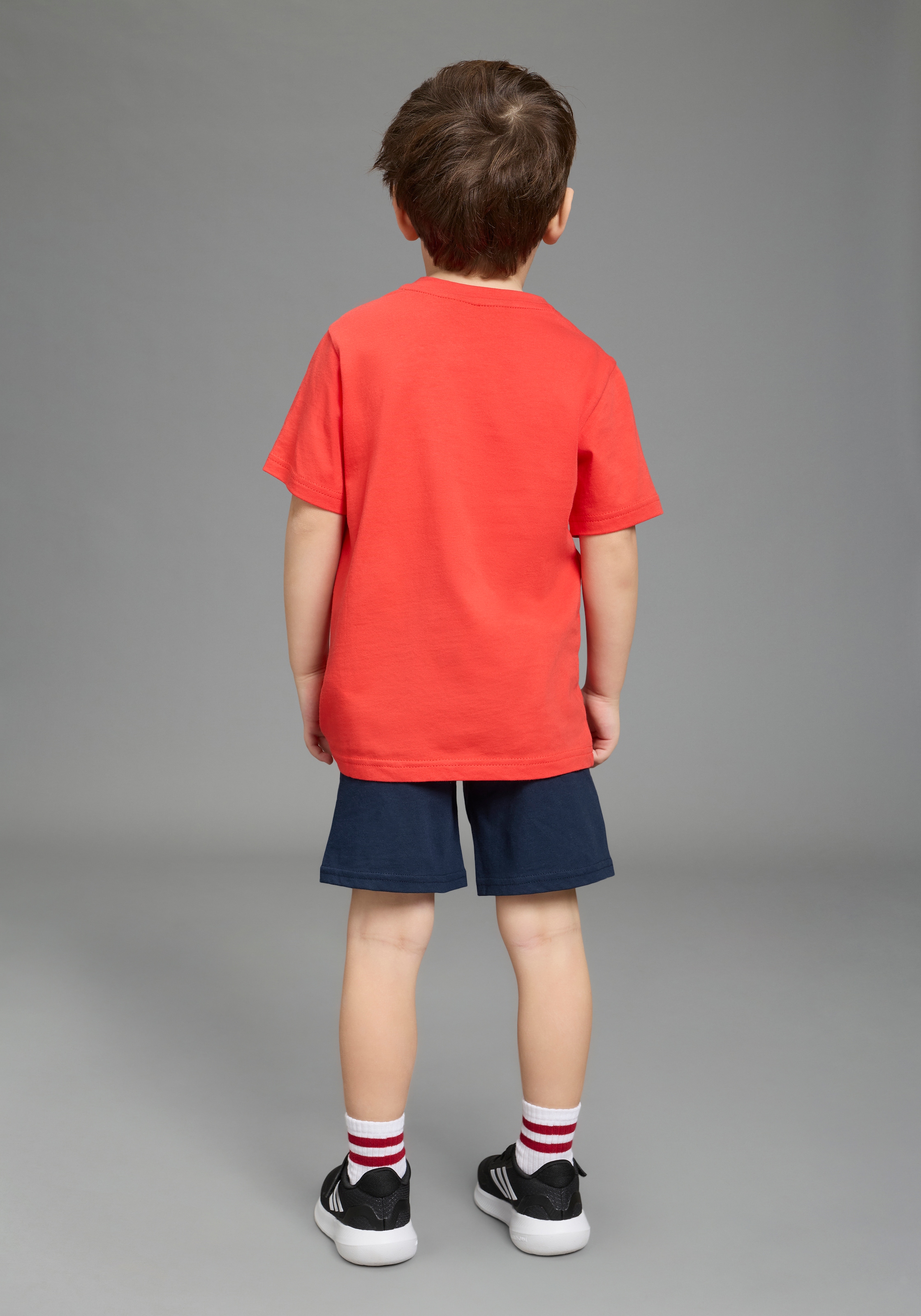 KIDSWORLD Shirt & Shorts »CARS 2tlg. Set T-Shirt+Hose: LIGHTNING MCQUEEN - Disney« Set, 2 tlg. Set, aus Baumwolle. Artikel fällt klein, bitte grösser bestellen