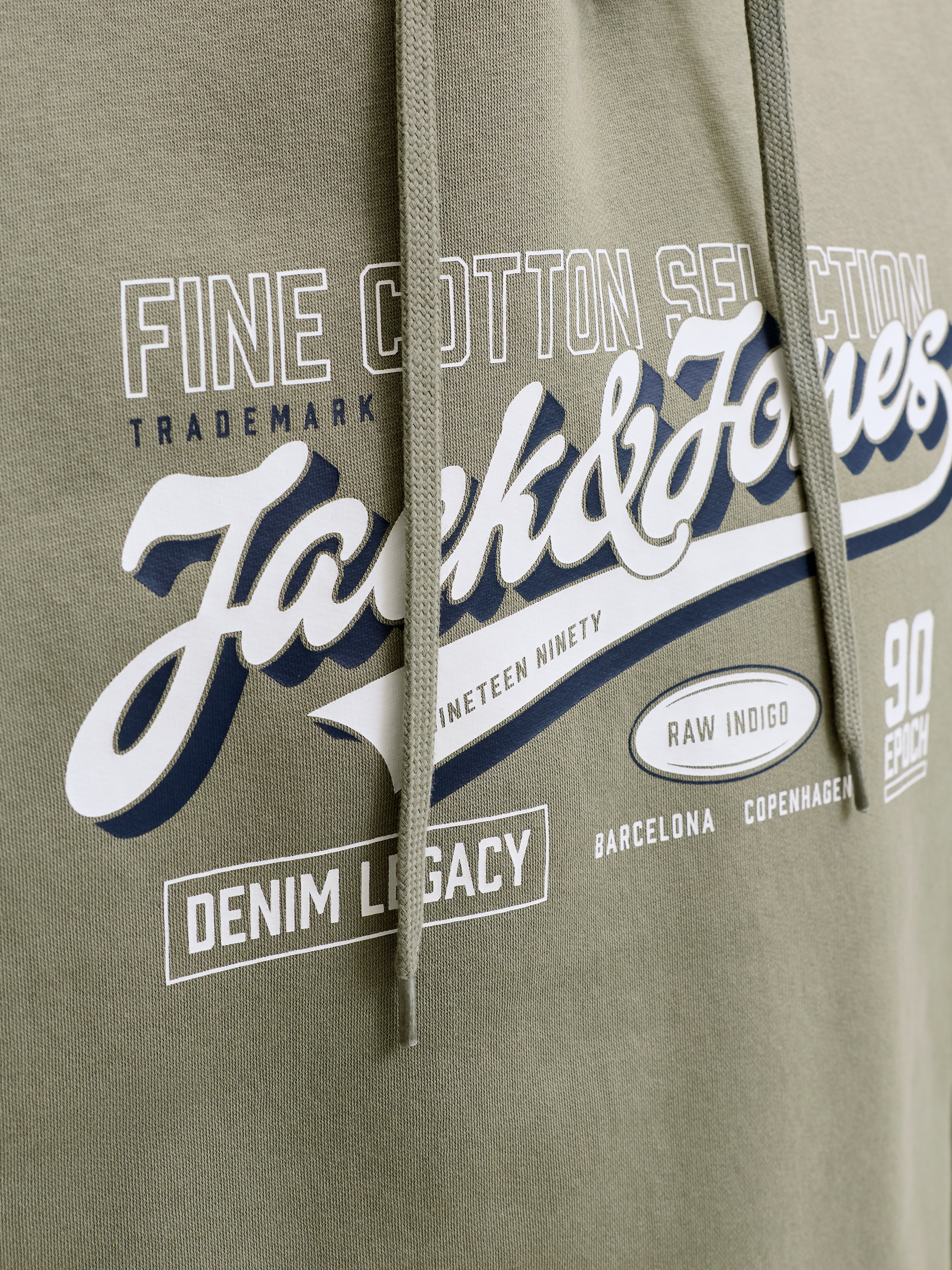 Jack & Jones Sweat à capuche »JJELOGO SWEAT HOOD 2 COL AW26 SN«, mélange coton, coupe régulière

