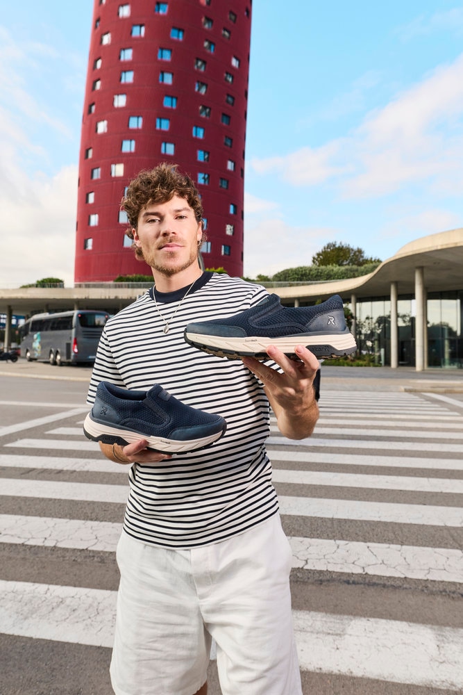 Rieker Baskets slip-on  Mocassin, chaussure à enfiler, chaussure basse, sneaker décontracté avec élastiques