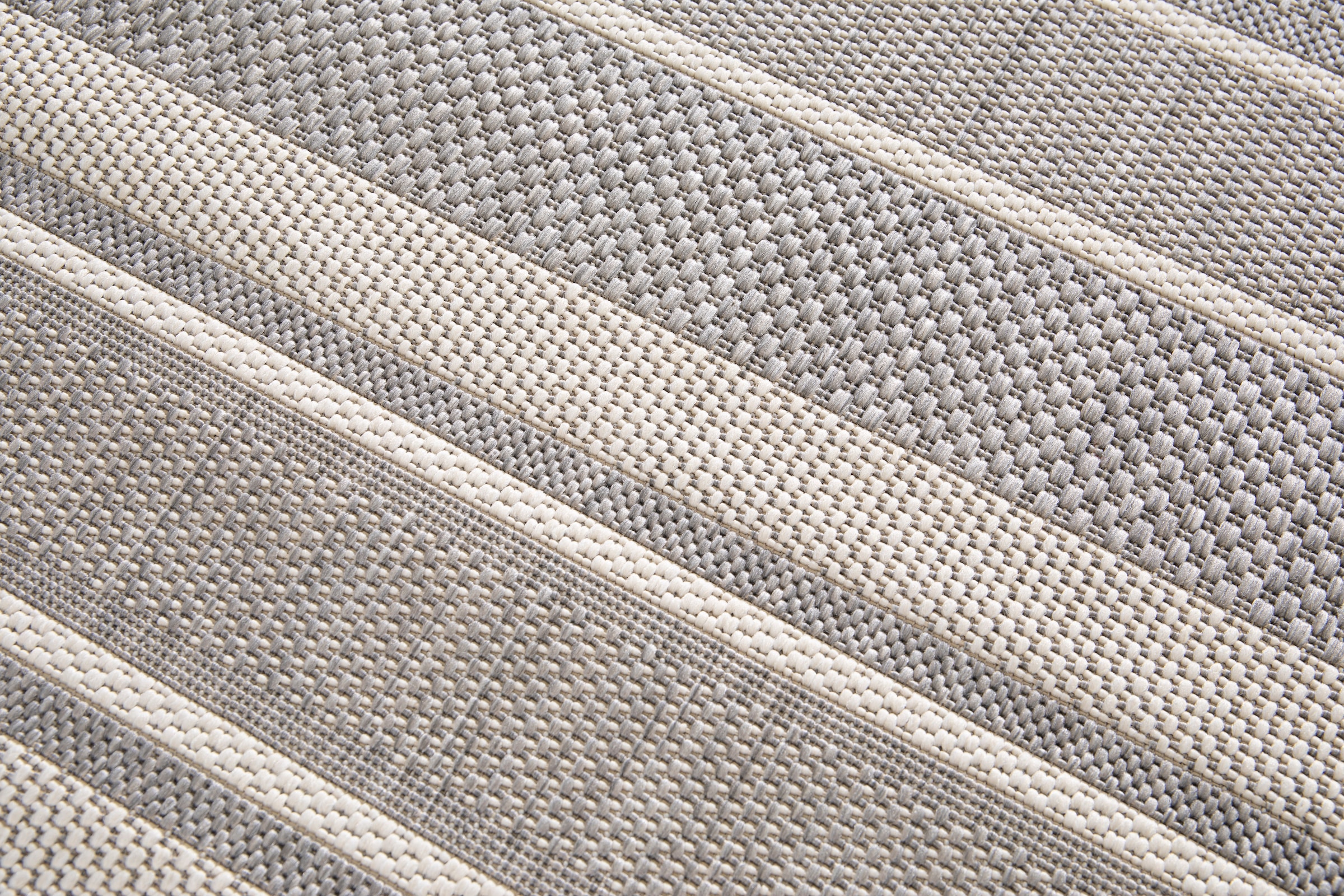 Primaflor-Ideen in Textil Tapis »Outdoorteppich ELDORADO Rigato, Made in Belgium« Rectangulaire 4 mm Höhe tissu plat, rayé, scandinave, adapté intérieur et extérieur, imperméable