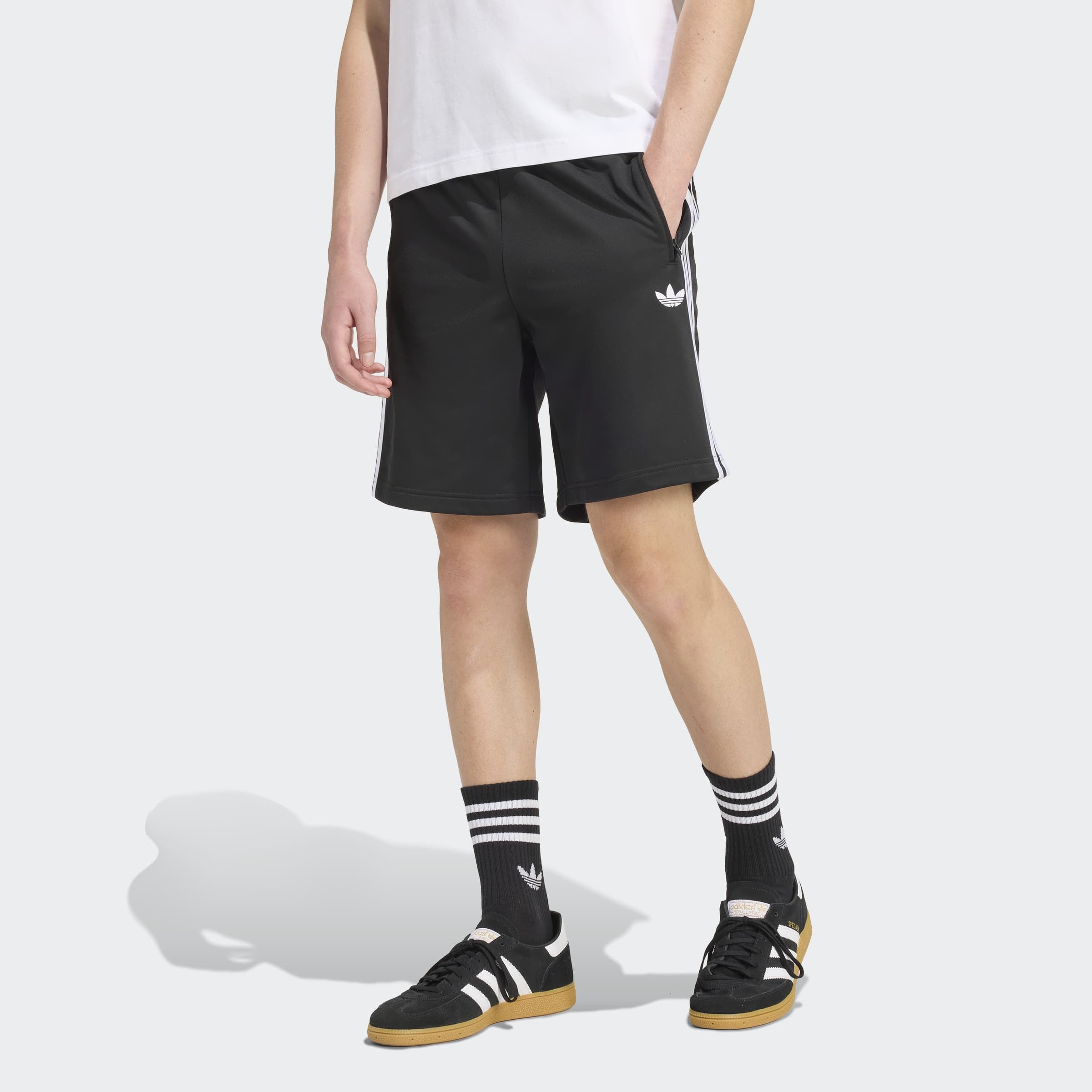 adidas Originals Short »FIREBIRD SHO«  pour adultes, avec cordon de serrage, bermudas coupe normale